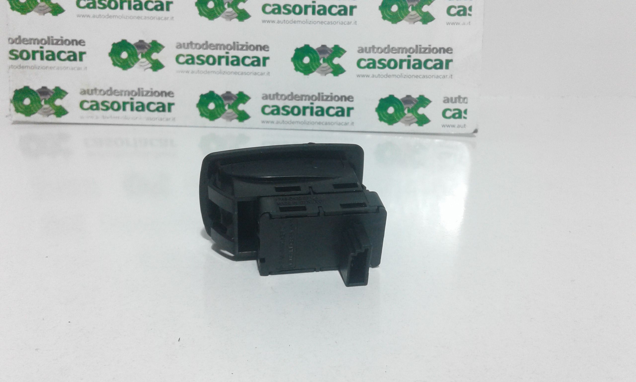 Interruttore Alzacristalli Porta Ant. Destro Usato