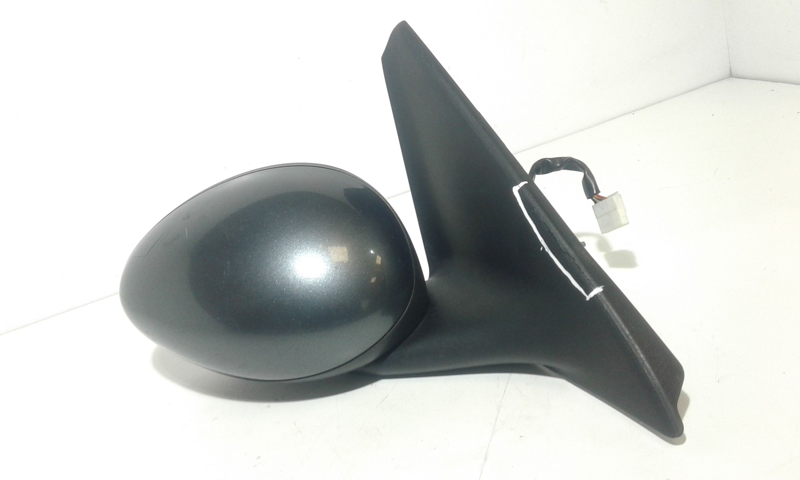 Retrovisore Est. Destro Usato