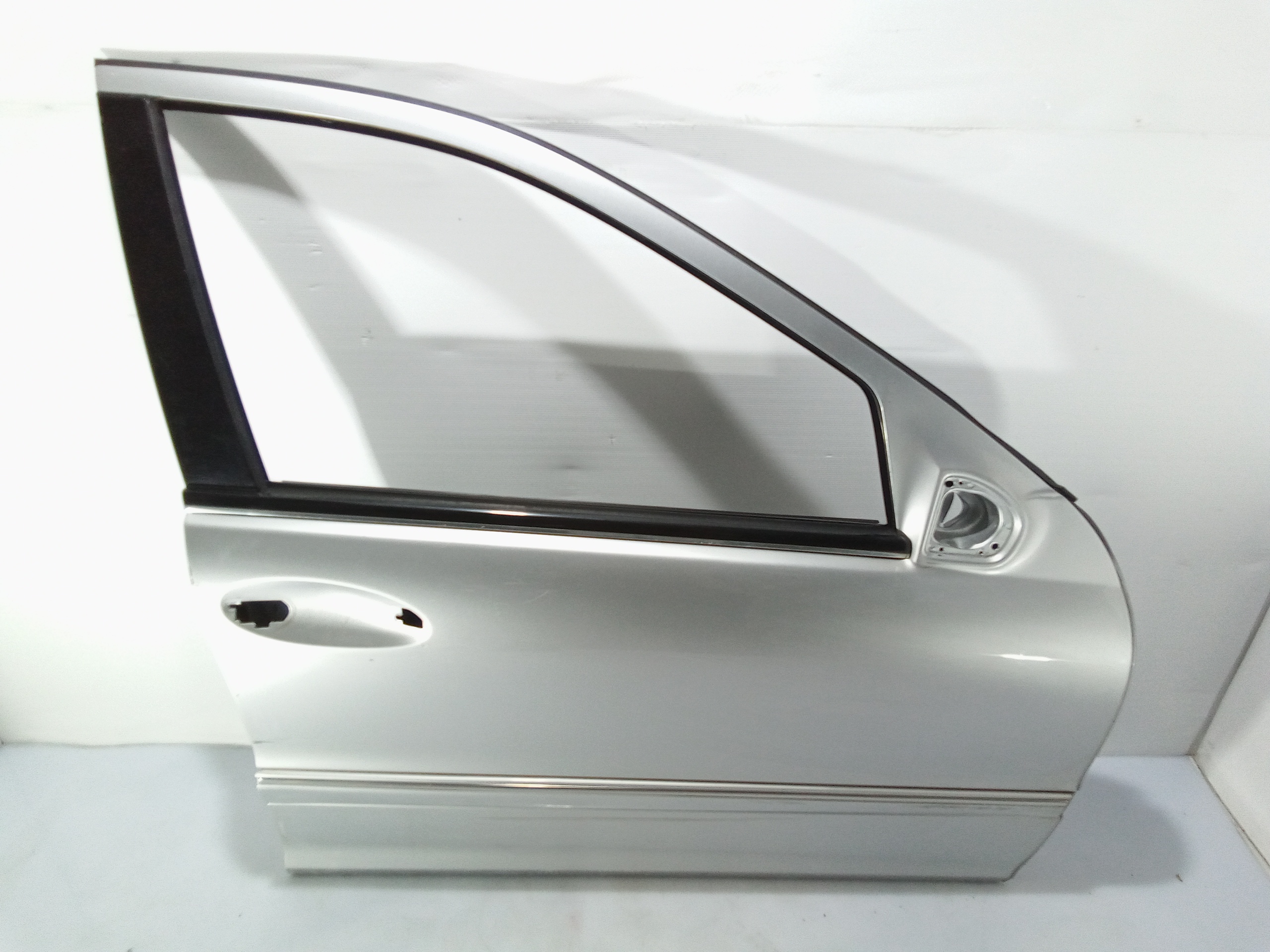 Porta Ant. Destro A2037200205 Usato