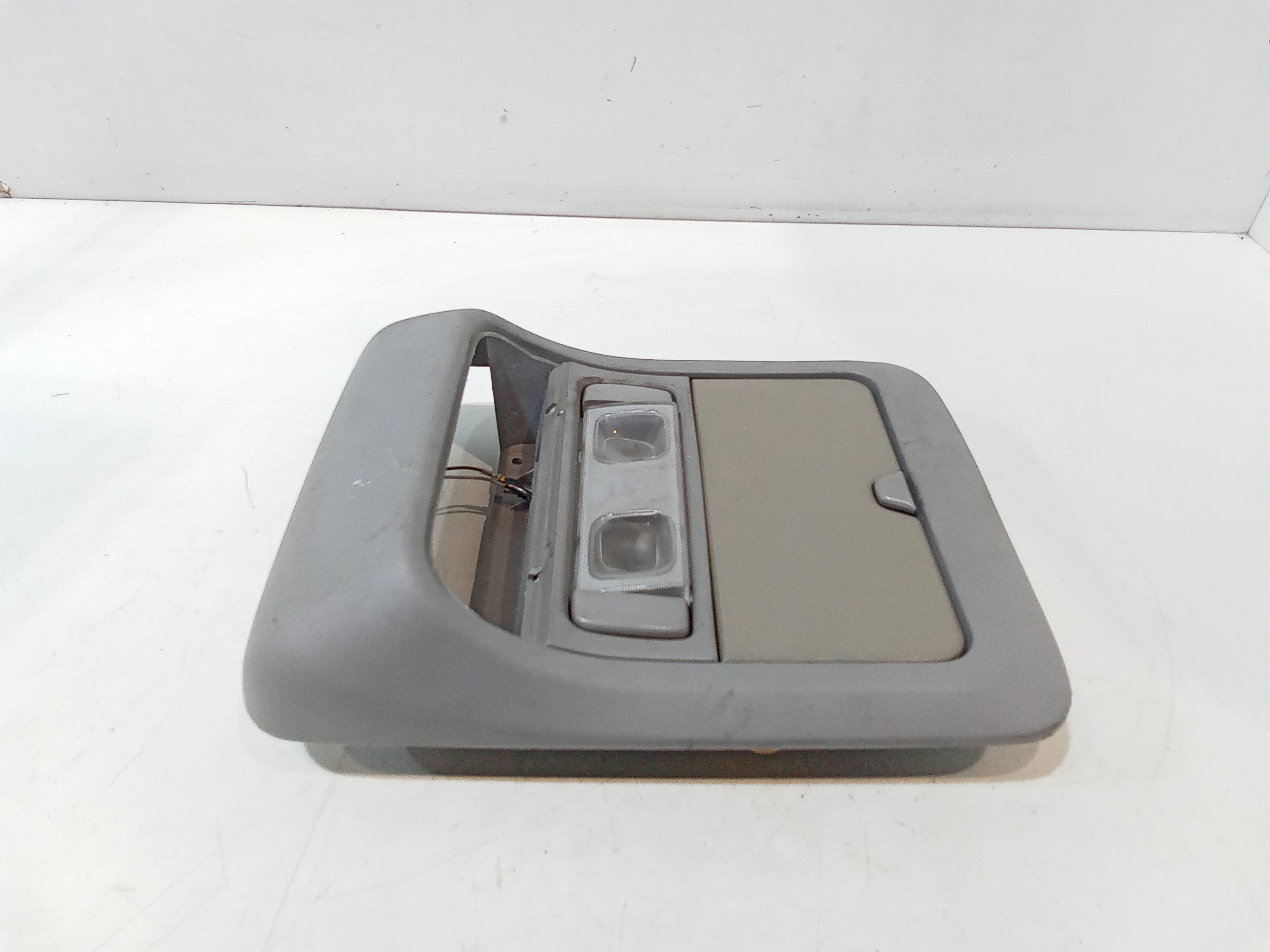 Luce Cortesia Ant. Tetto Usato