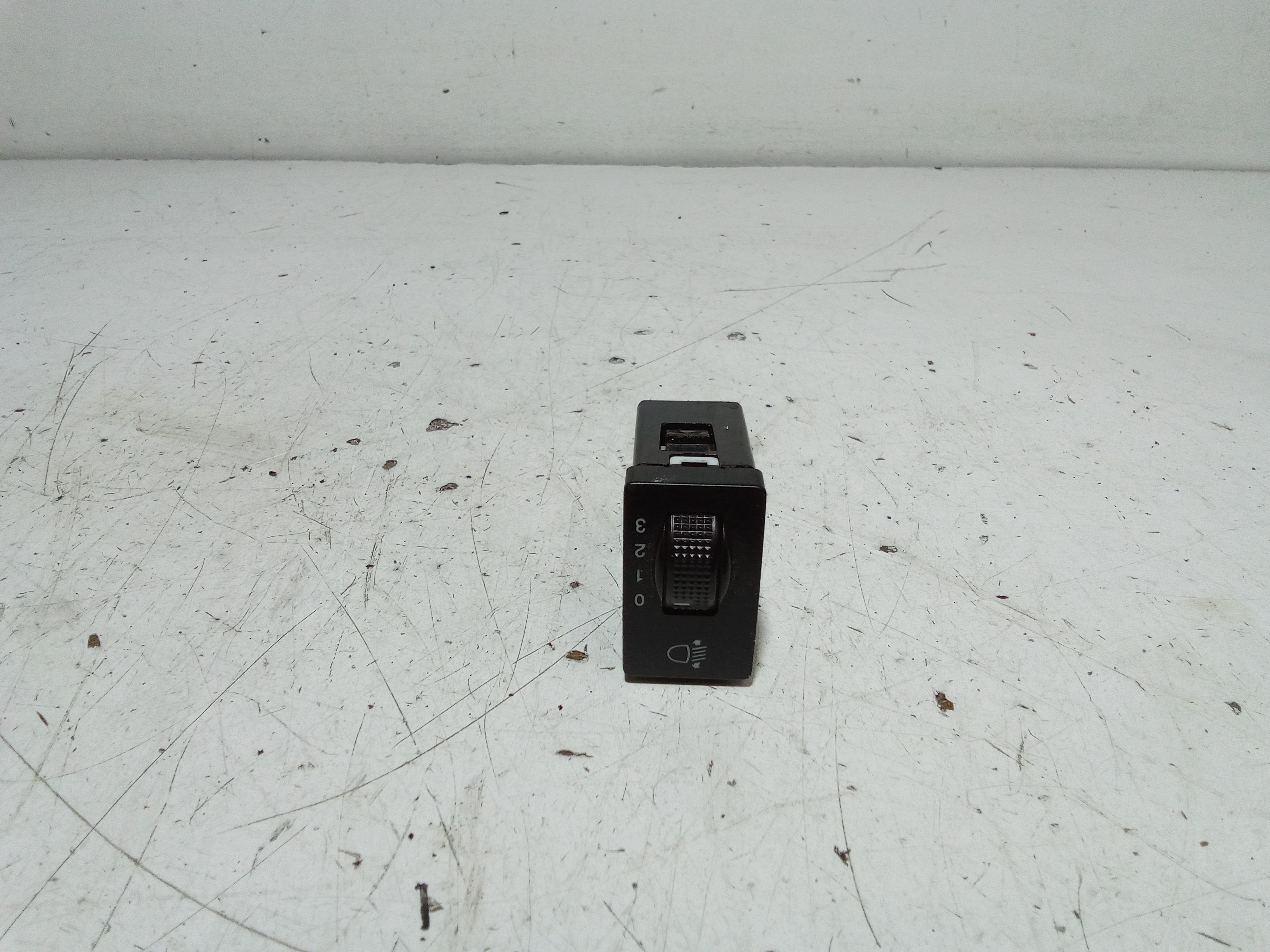 Comando Regolazione Altezza Proiettori Usato