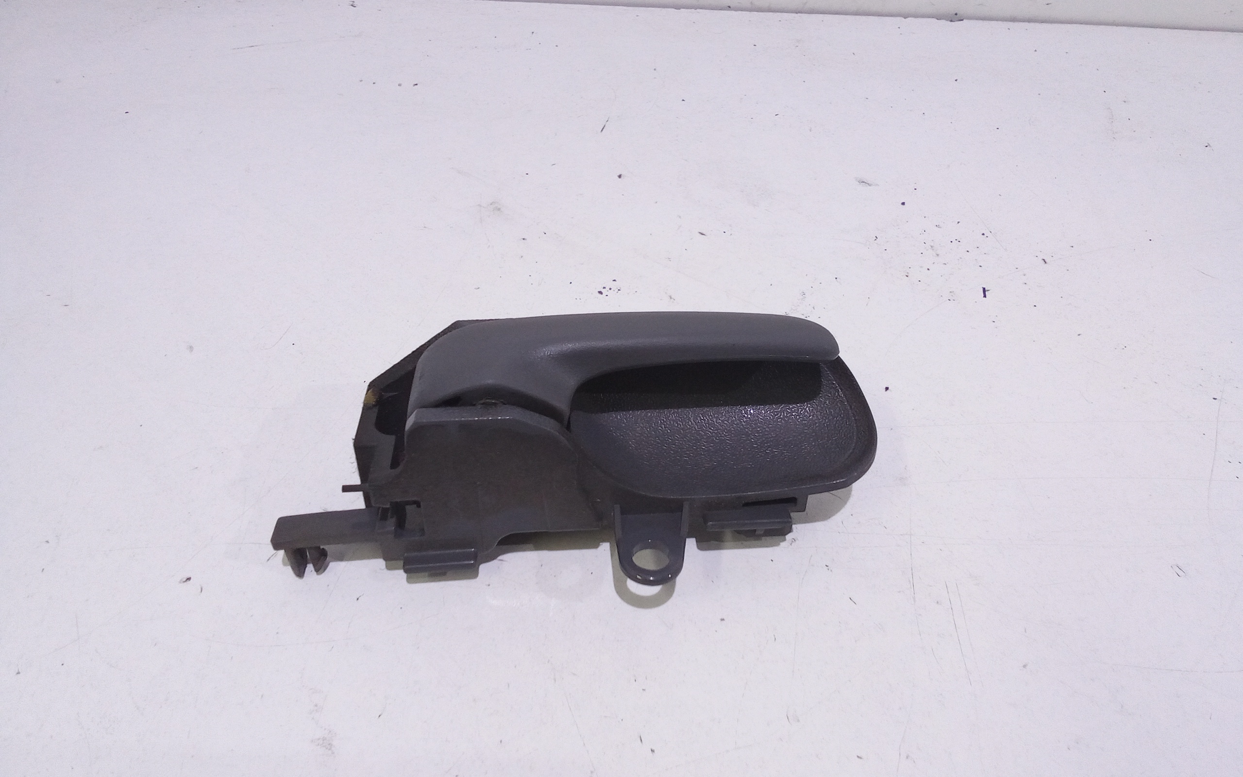 Maniglia Int. Apertura Porta Ant. Destro Usato