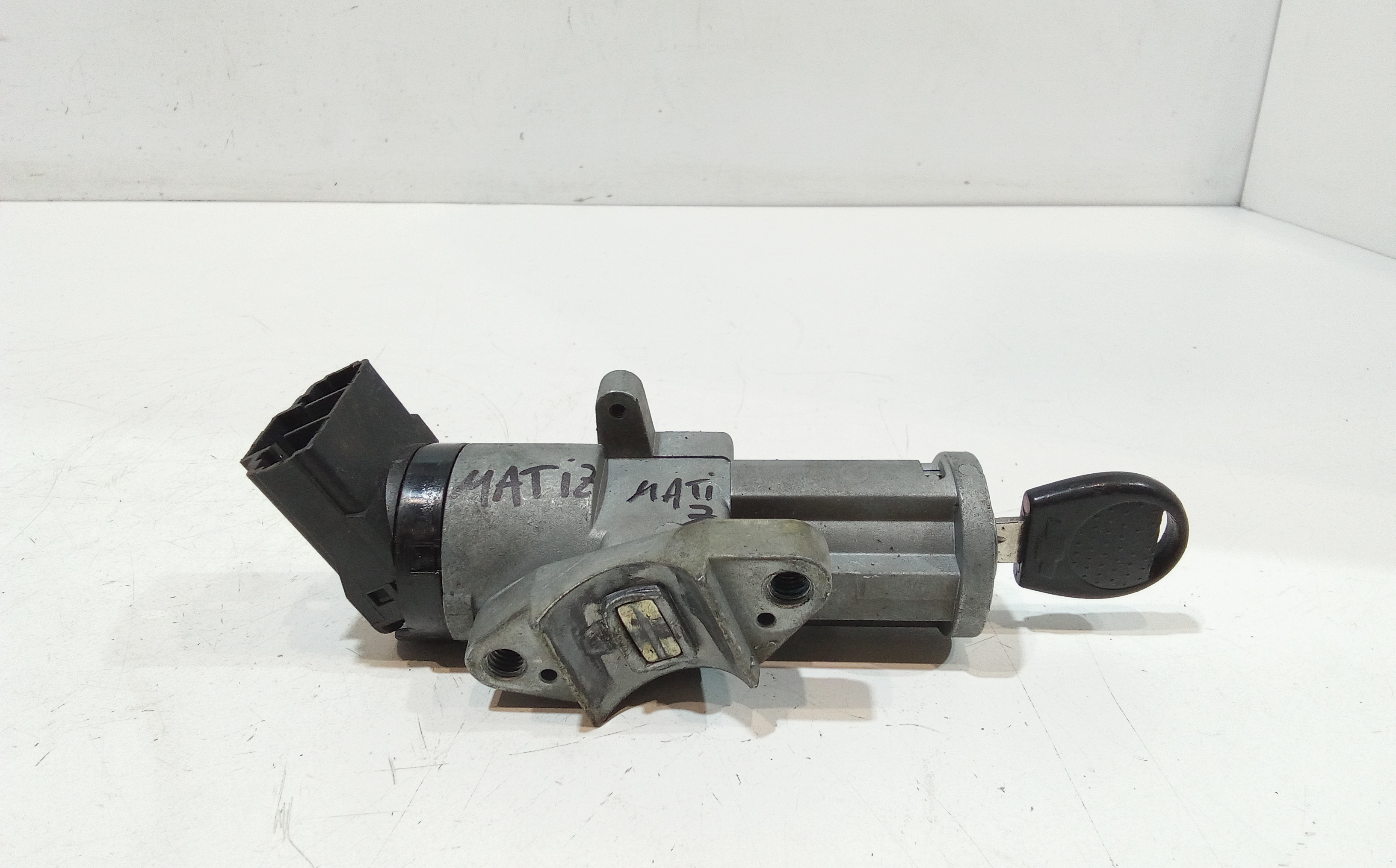 Commutatore Avviamento Con Cilindretti Serrature Usato