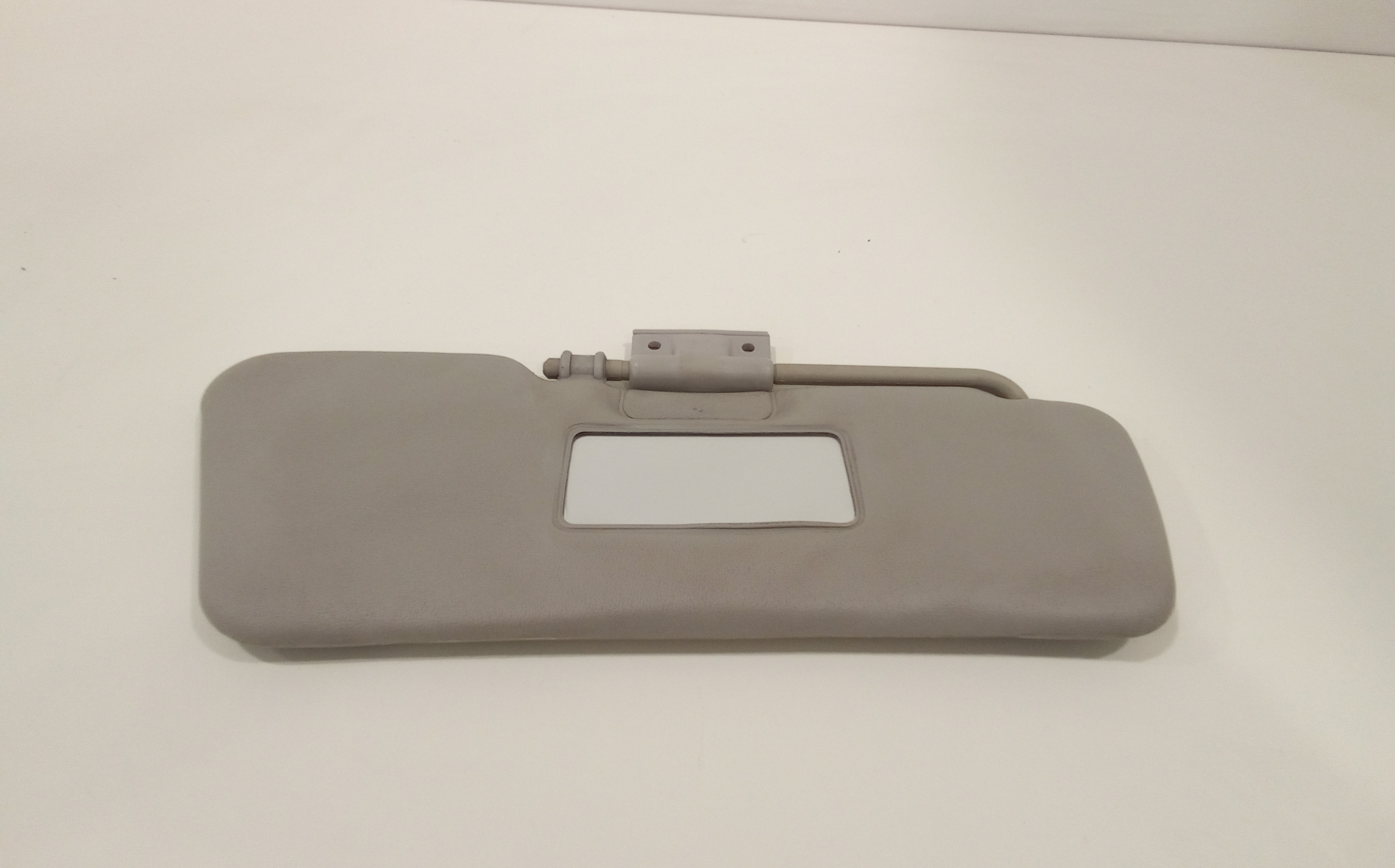 Aletta Parasole Parabrezza Destro 735244339 Usato