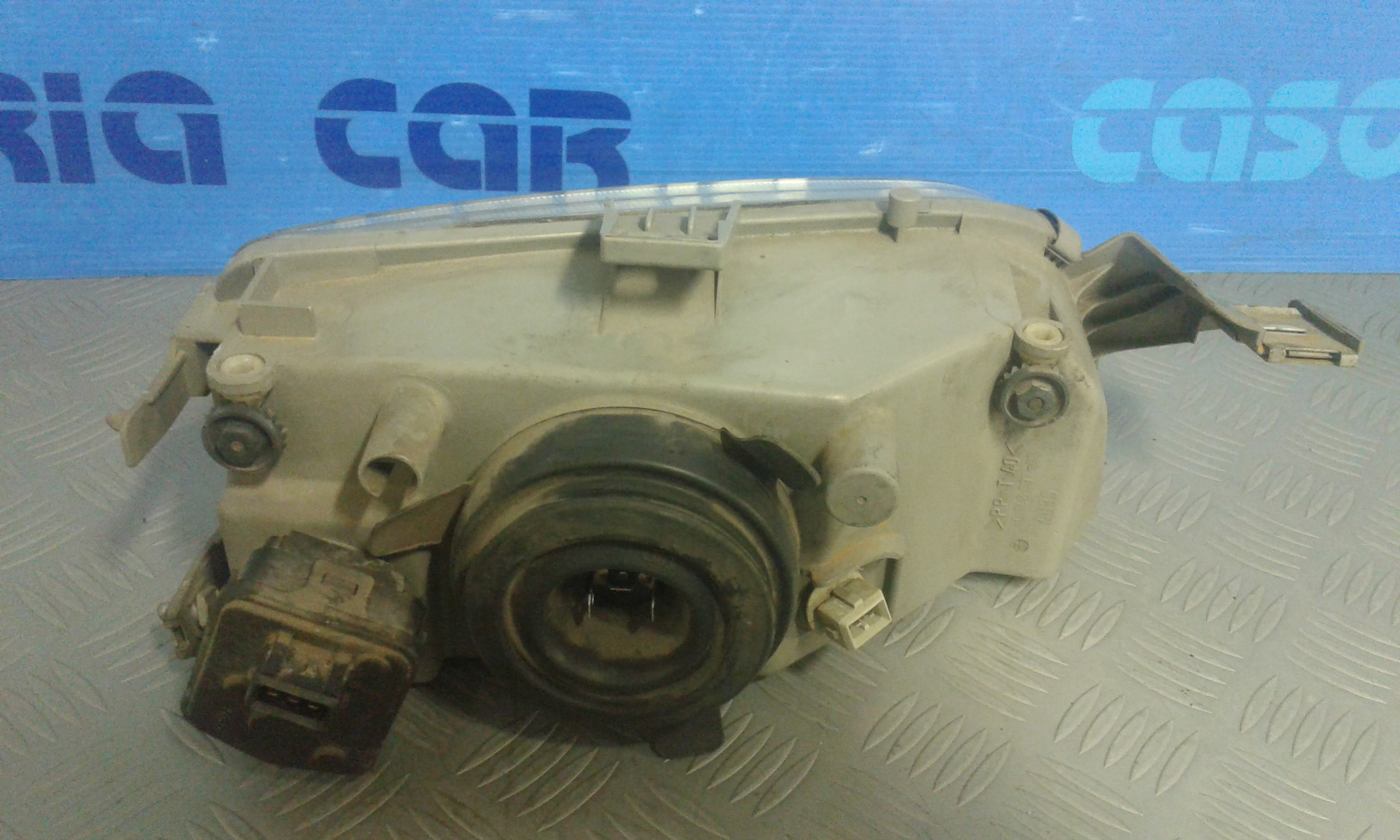 Proiettore Sinistro 46402650 Usato