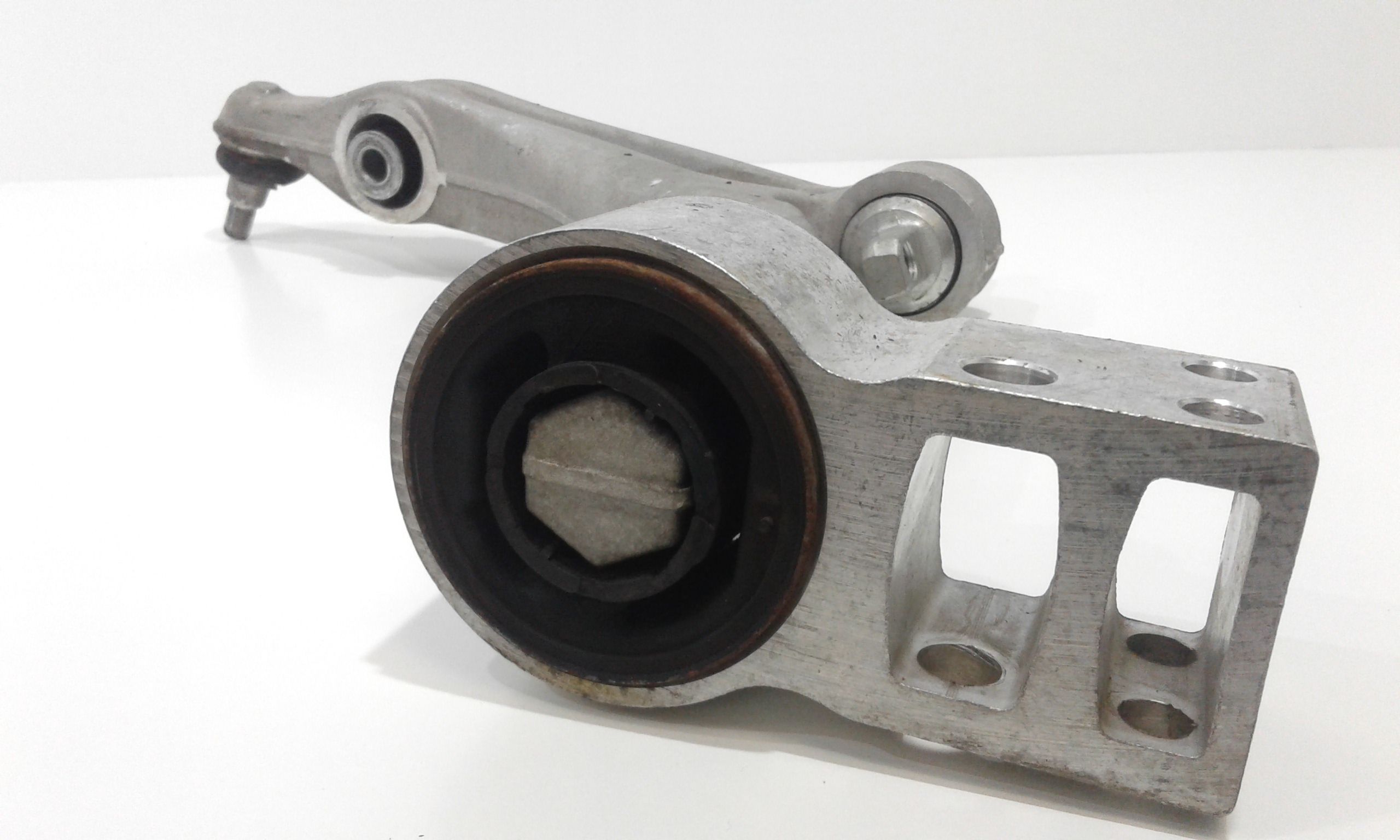 Braccio Oscillante Sosp. Ant. Sinistro Usato