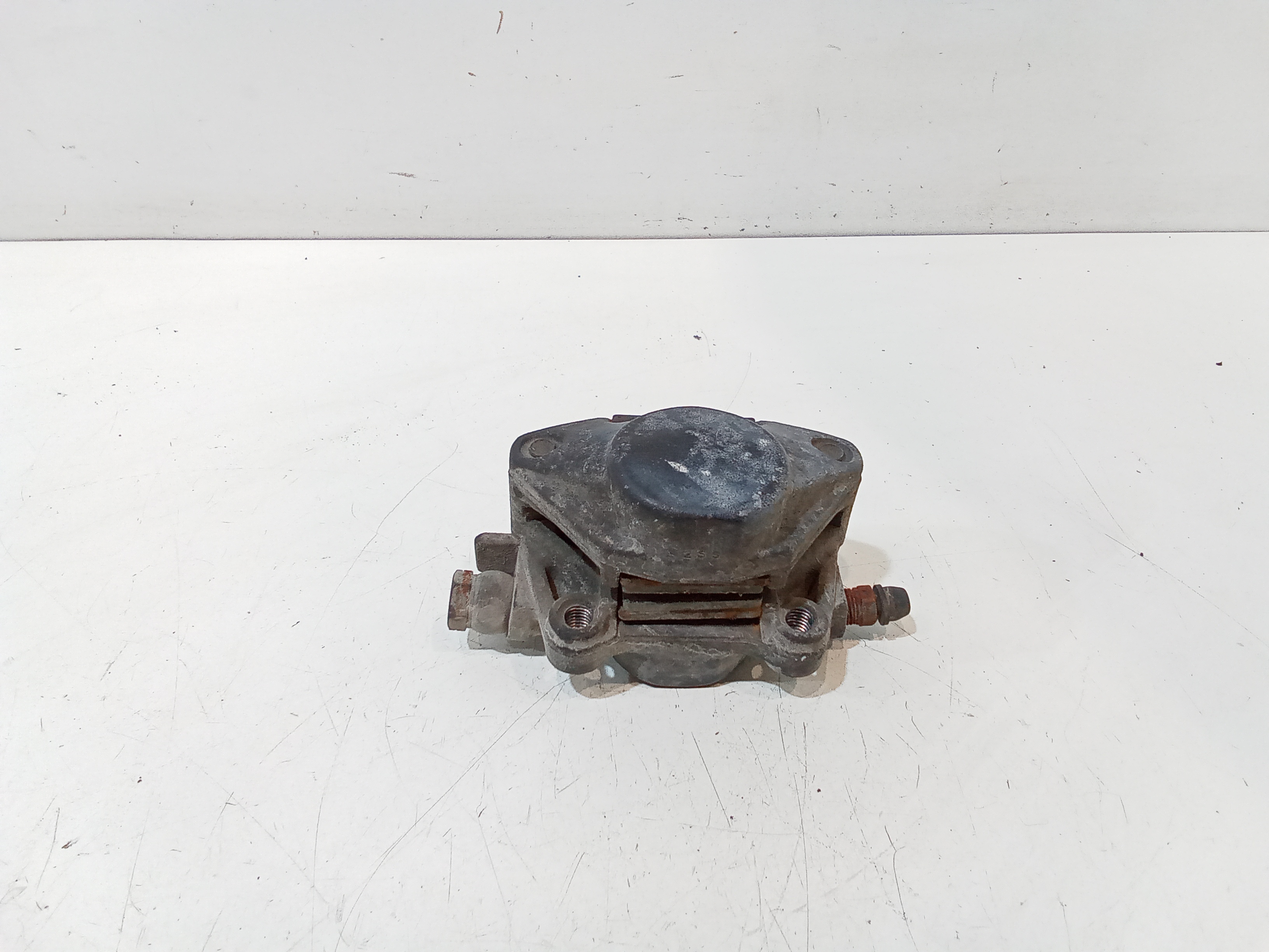 Pinza Freno Anteriore Usato