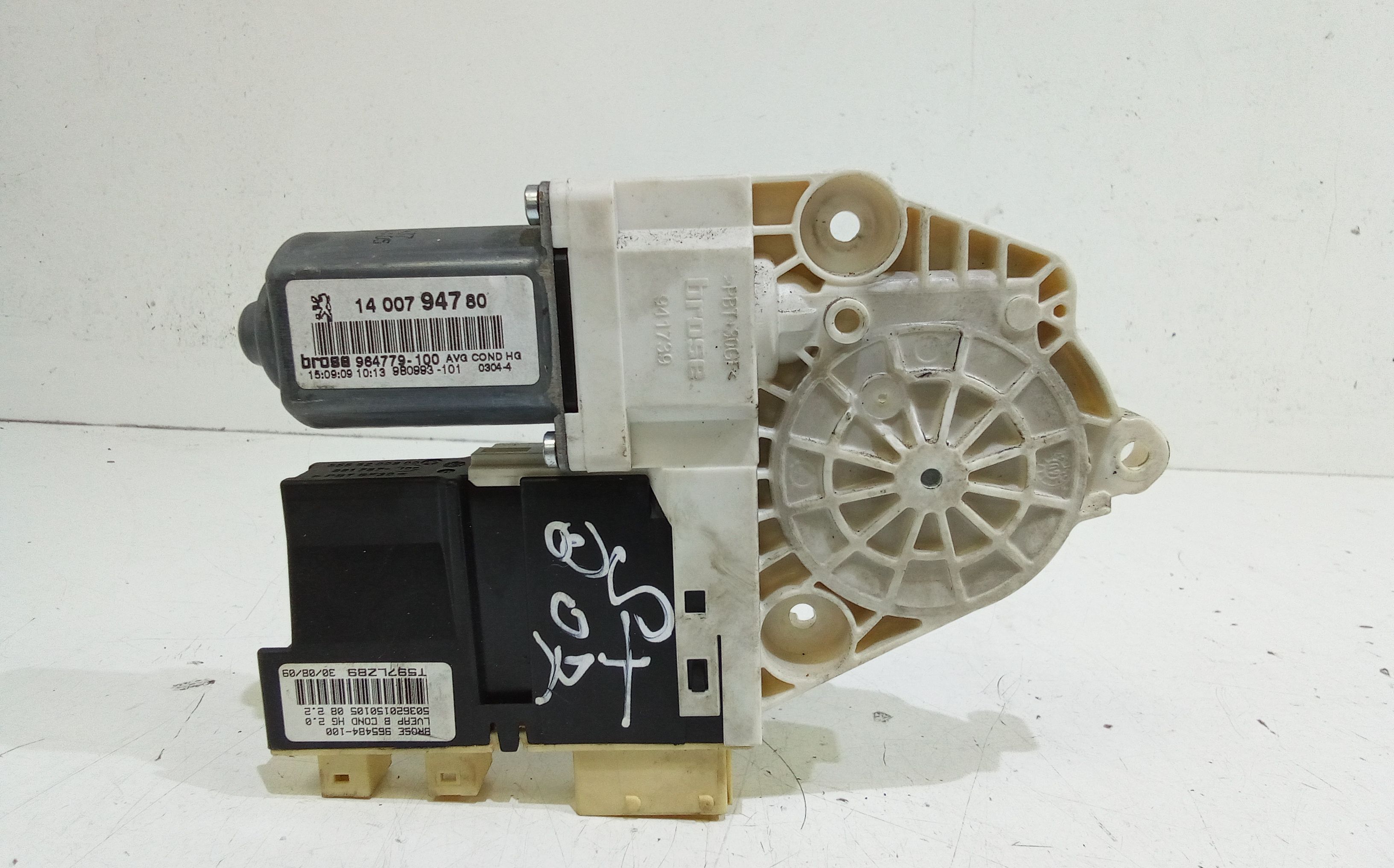 Motorino Alzacristallo Porta Ant. Sinistro 9221AE Usato