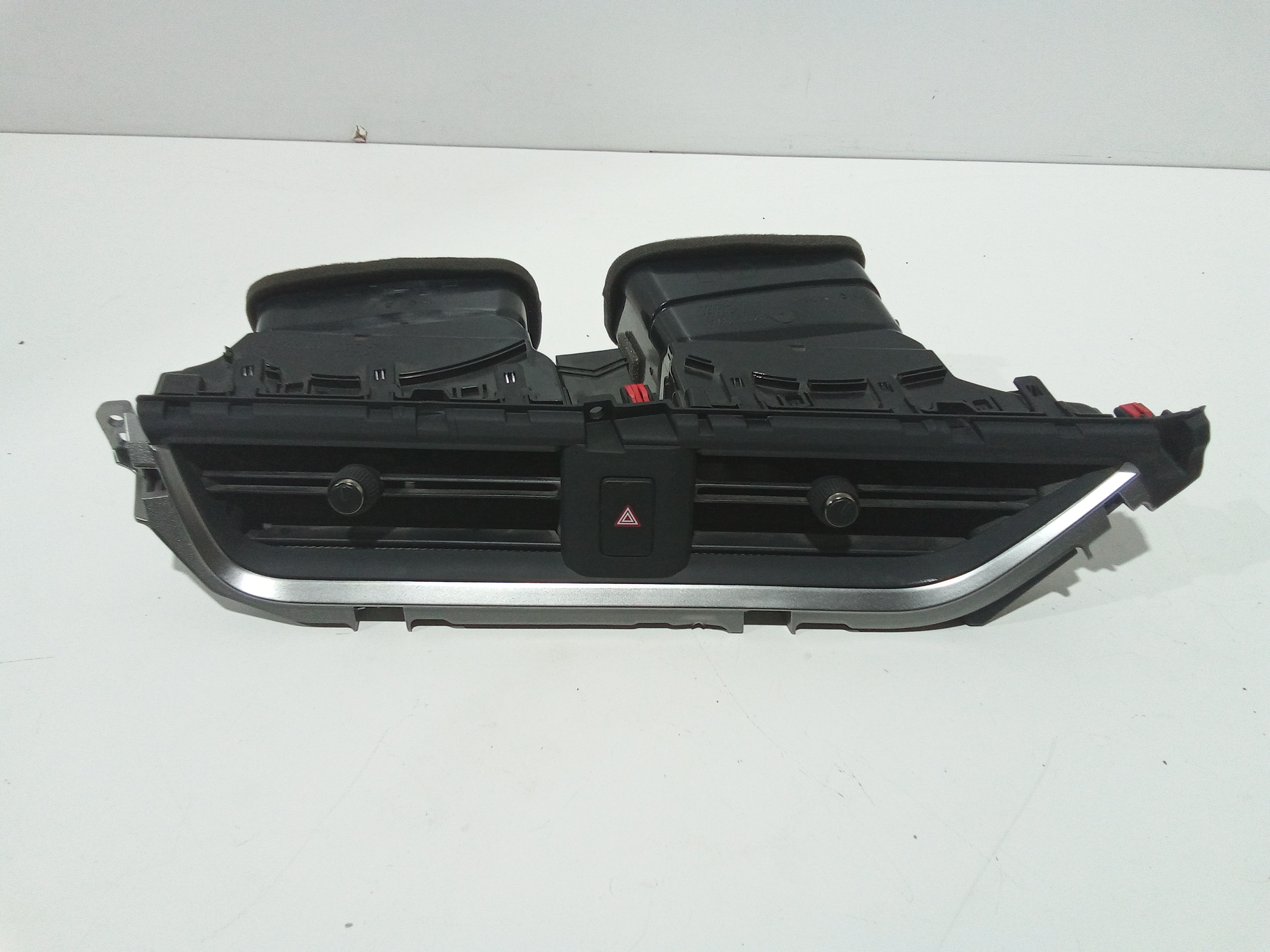 Condotto Aria Bocchette Centr. Sup. Cruscotto 5584476030 Usato