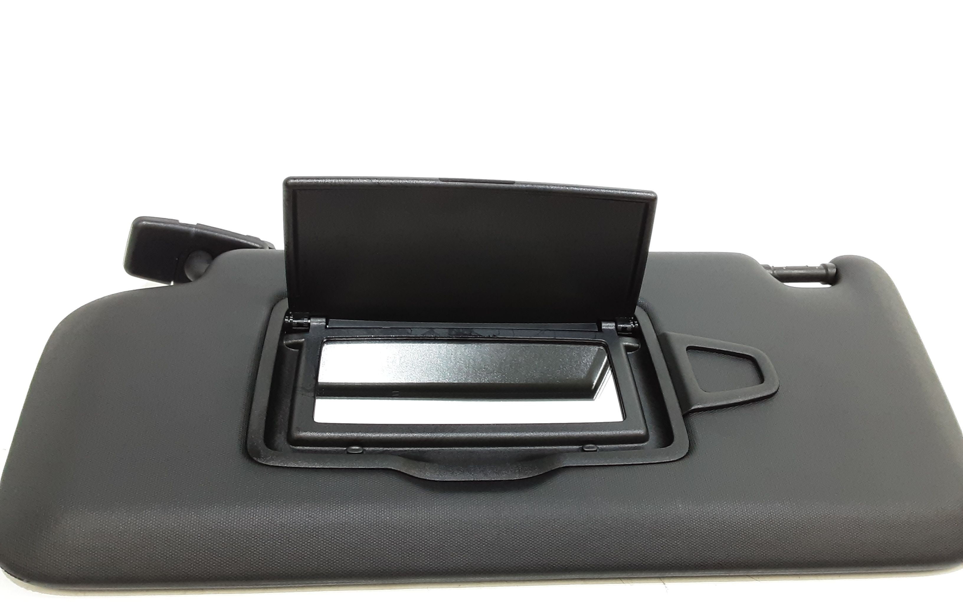 Aletta Parasole Parabrezza Sinistro A20581071049H43 Usato