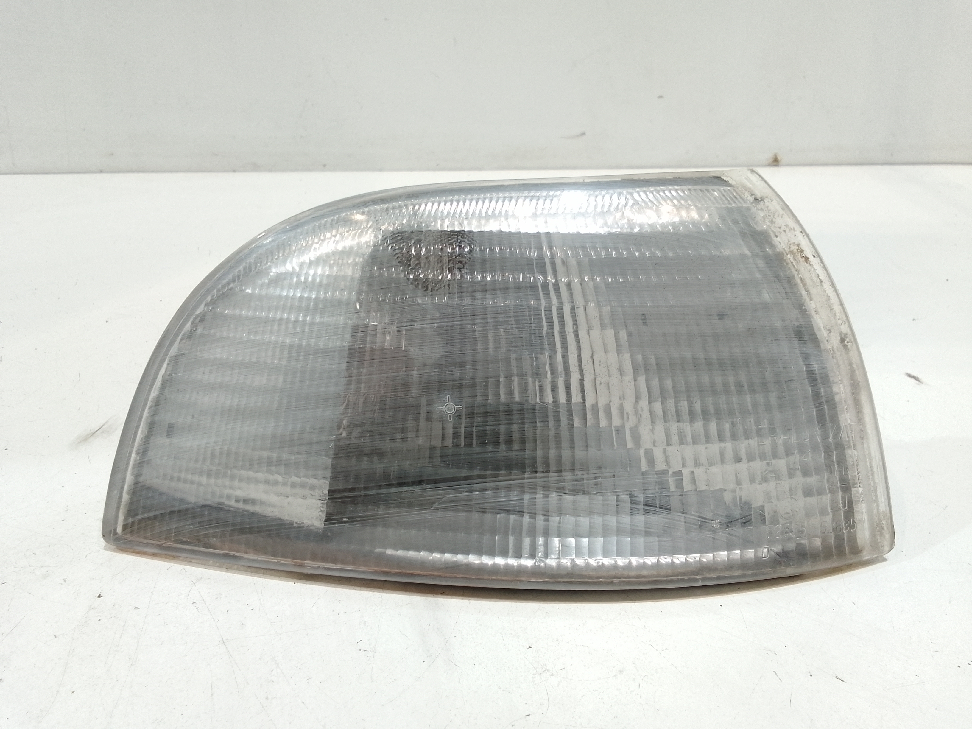 Lampada Direzione Ant. Destro Usato