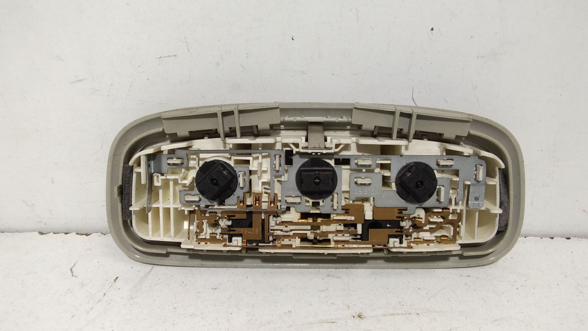 Luce Cortesia Ant. Tetto 1531183 Usato