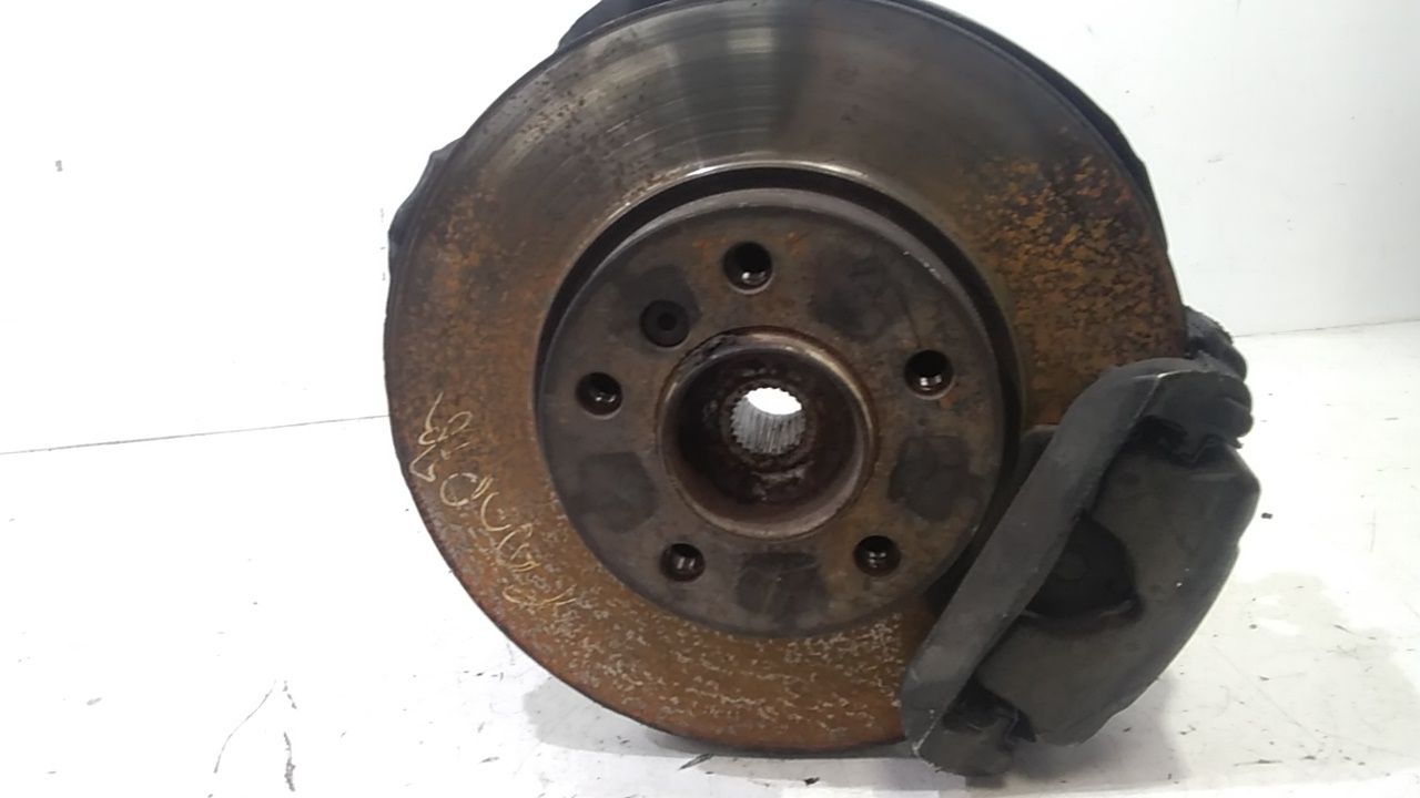 Fusello Montante Mozzo Anteriore Destro Usato