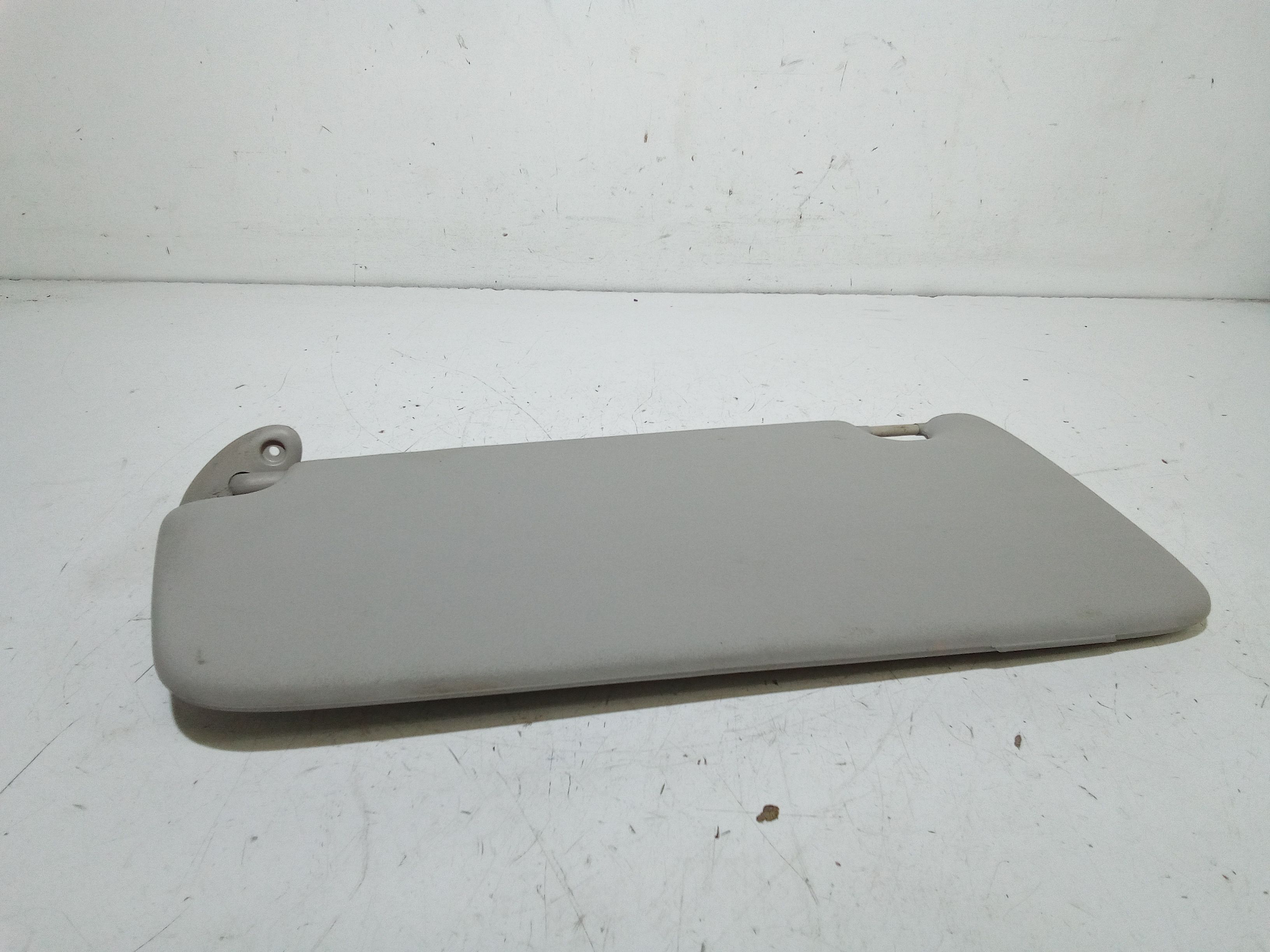 Aletta Parasole Parabrezza Destro 1880327 Usato