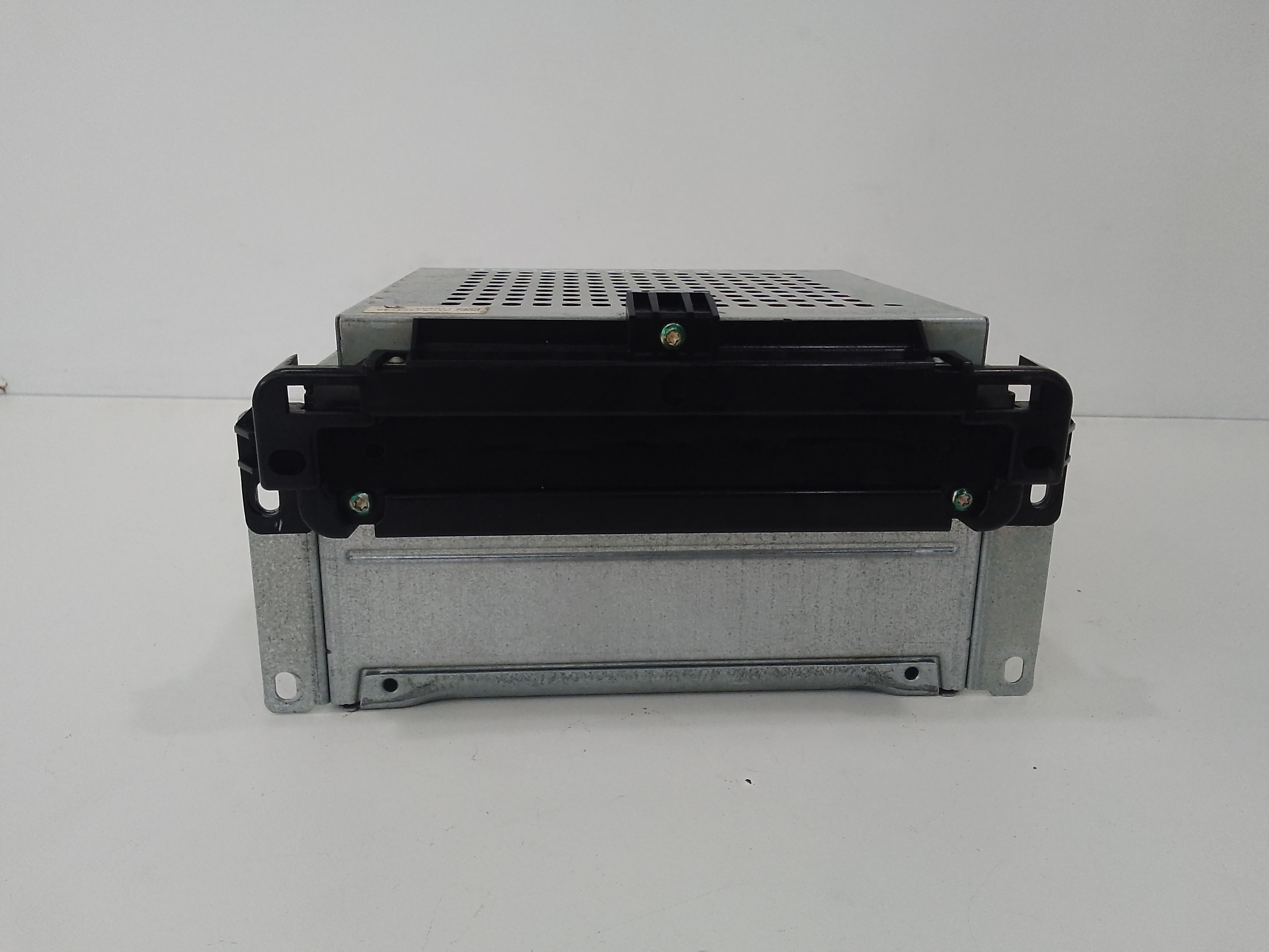 Autoradio K04607897ZQ Usato