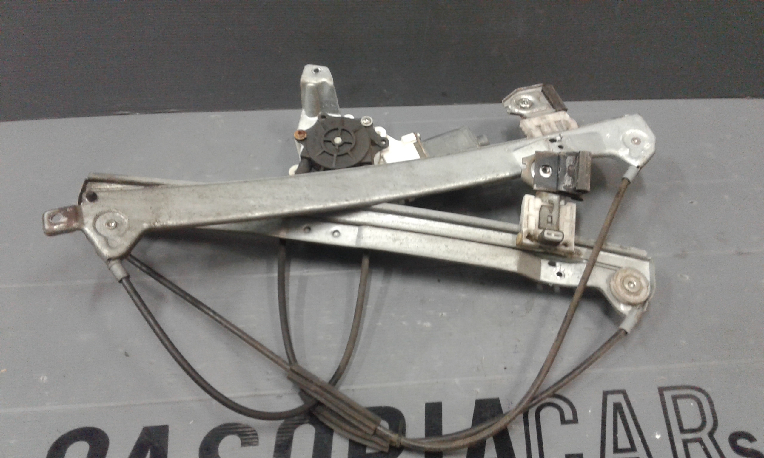 Alzacristallo Porta Ant. Sinistro Usato