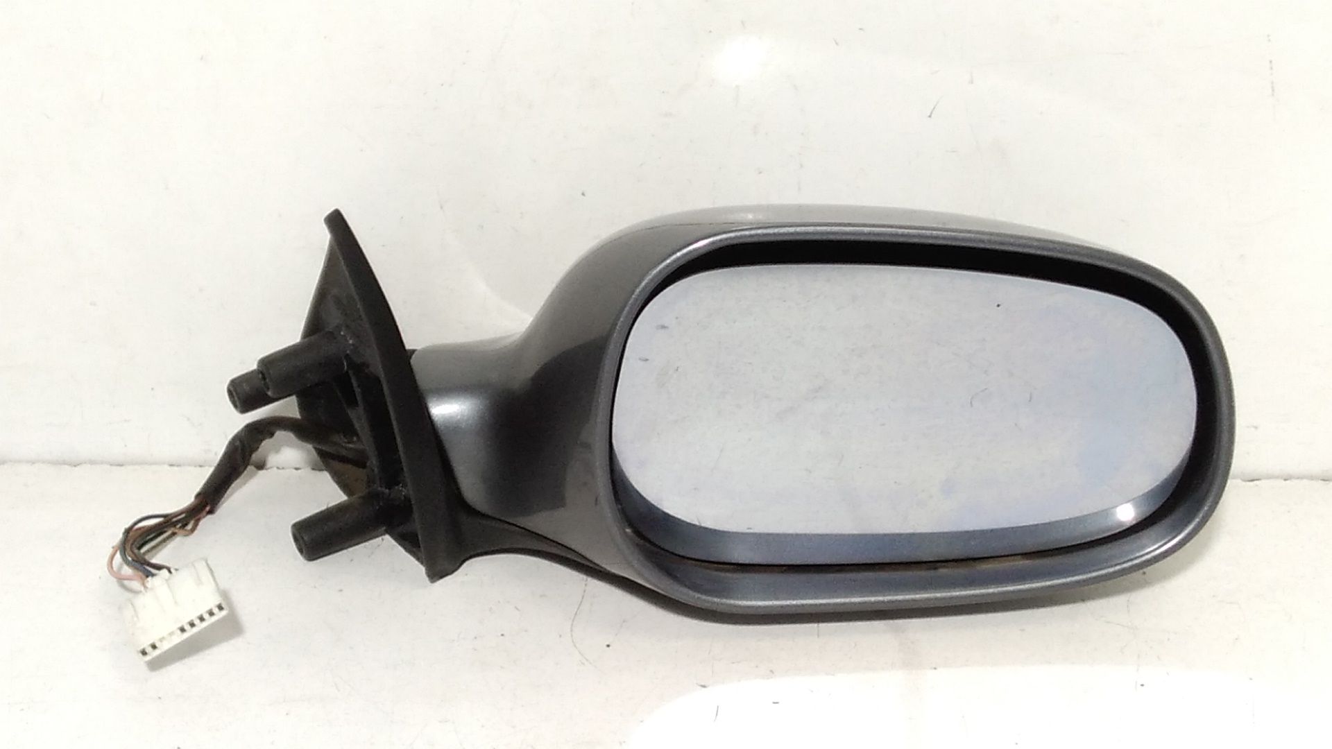 Retrovisore Est. Destro Usato