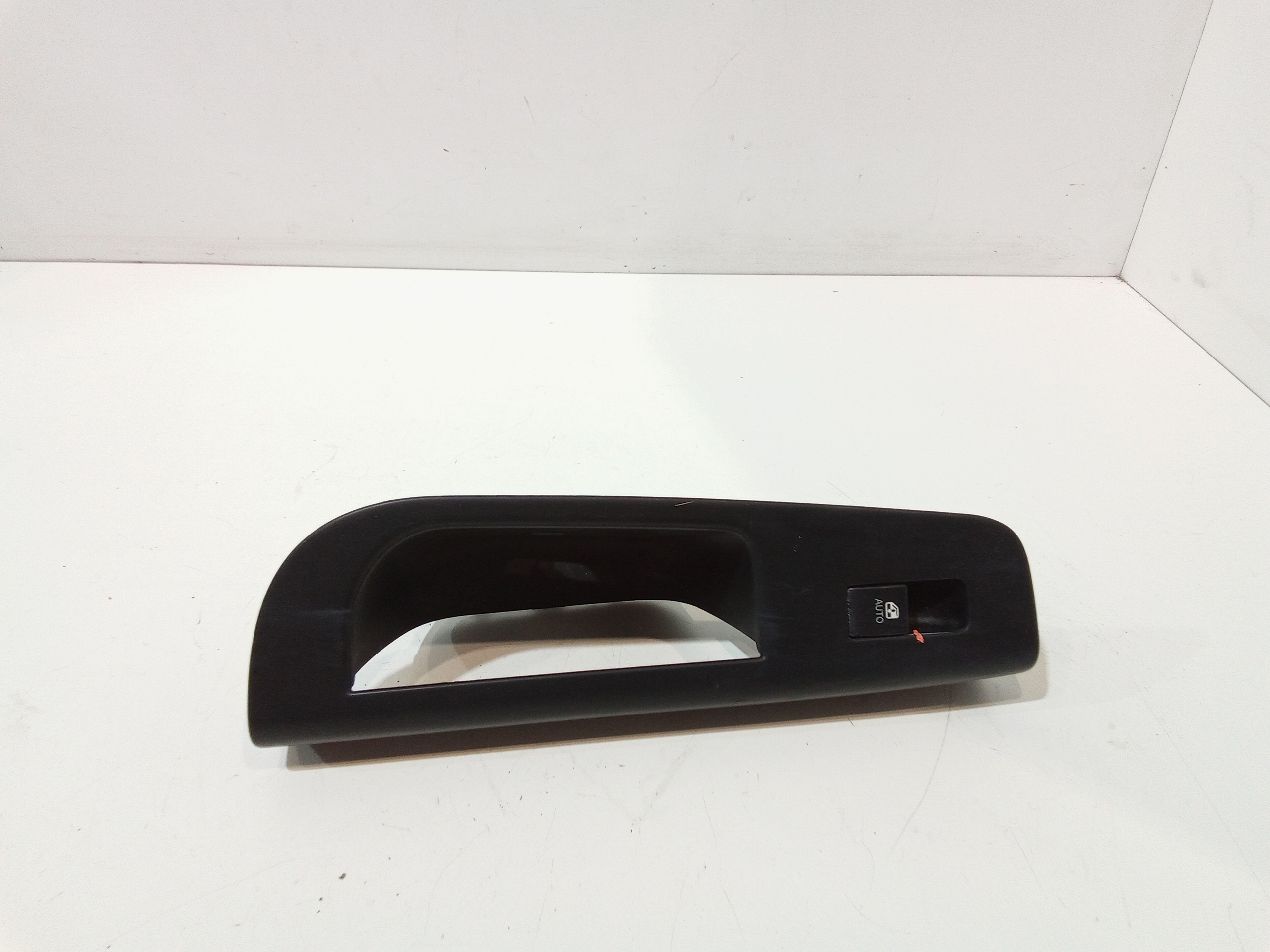 Interruttore Alzacristalli Porta Post. Destro Usato