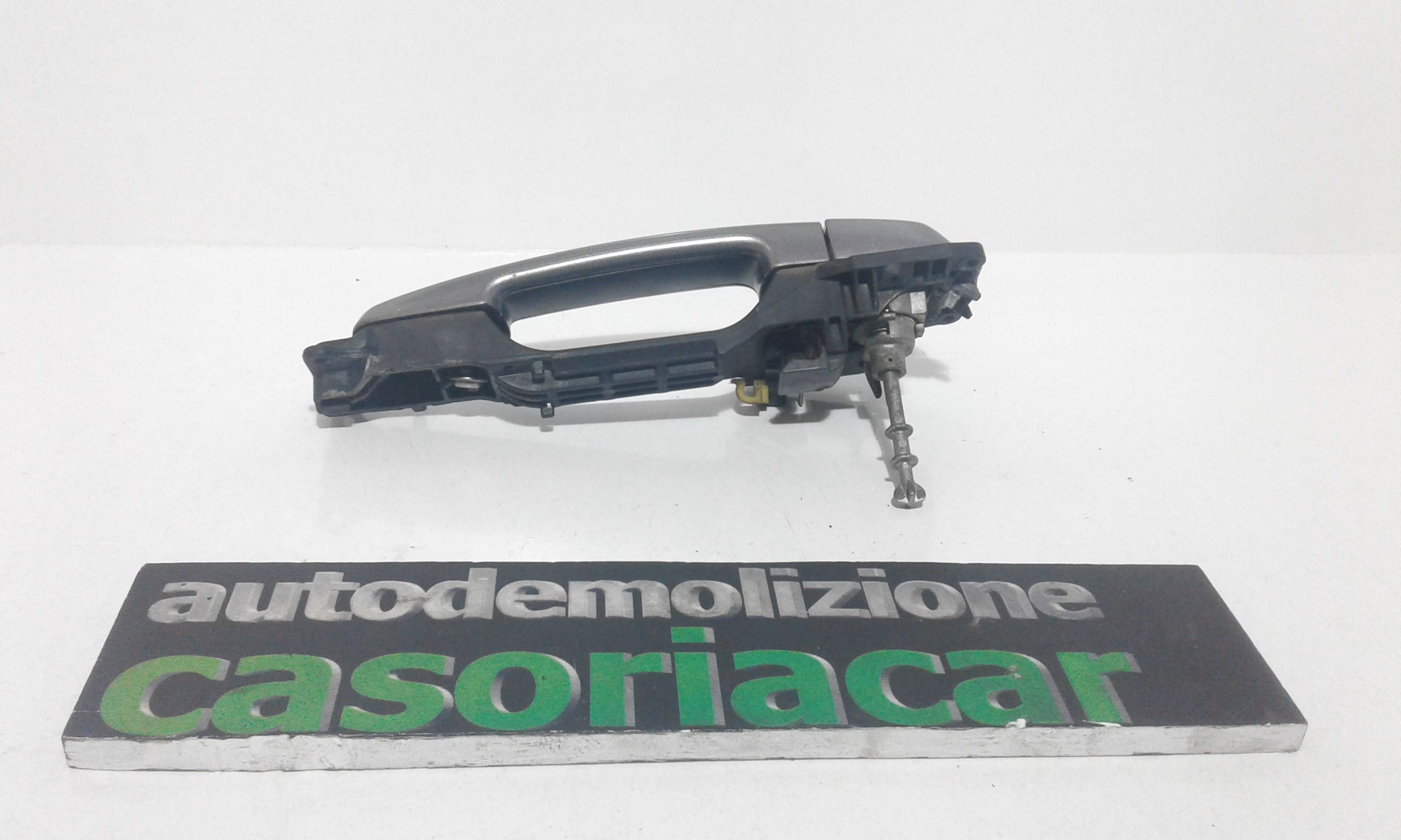 Maniglia Porta Ant. Sinistro 8281063811ZCC Usato