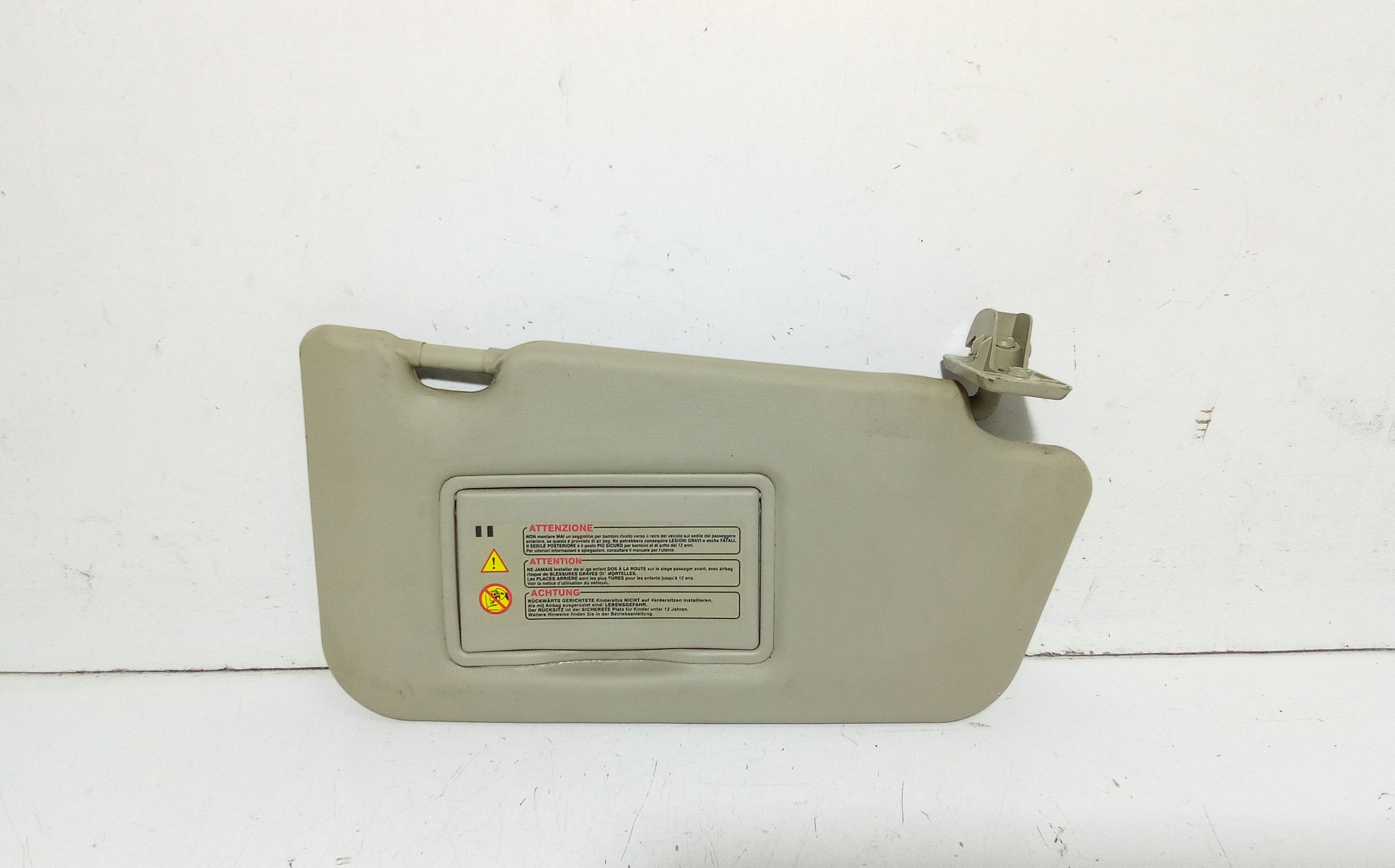 Aletta Parasole Parabrezza Destro Usato