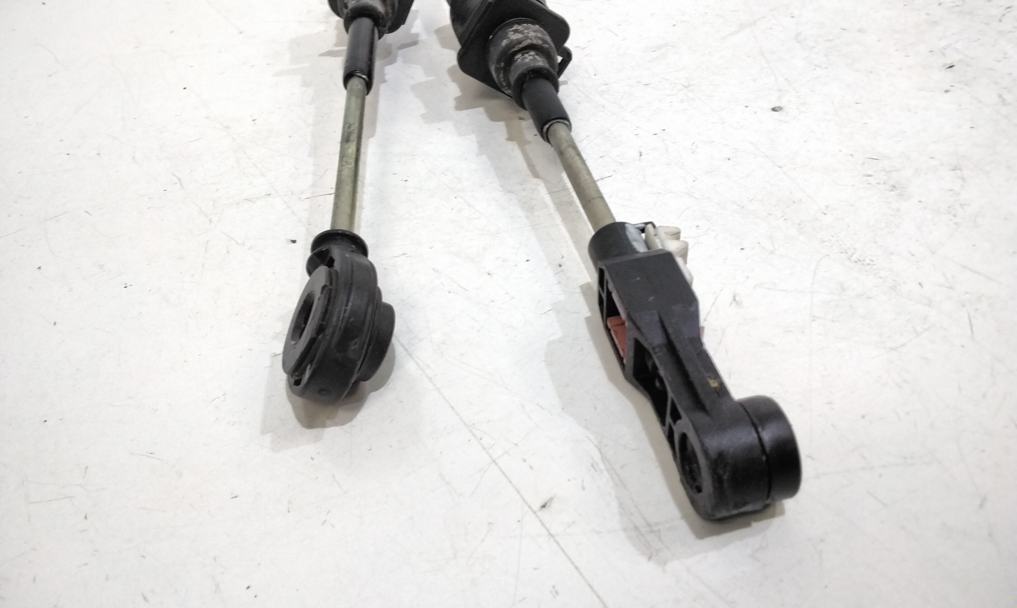 Kit Cavi Comando Leva Cambio D65146500J Usato