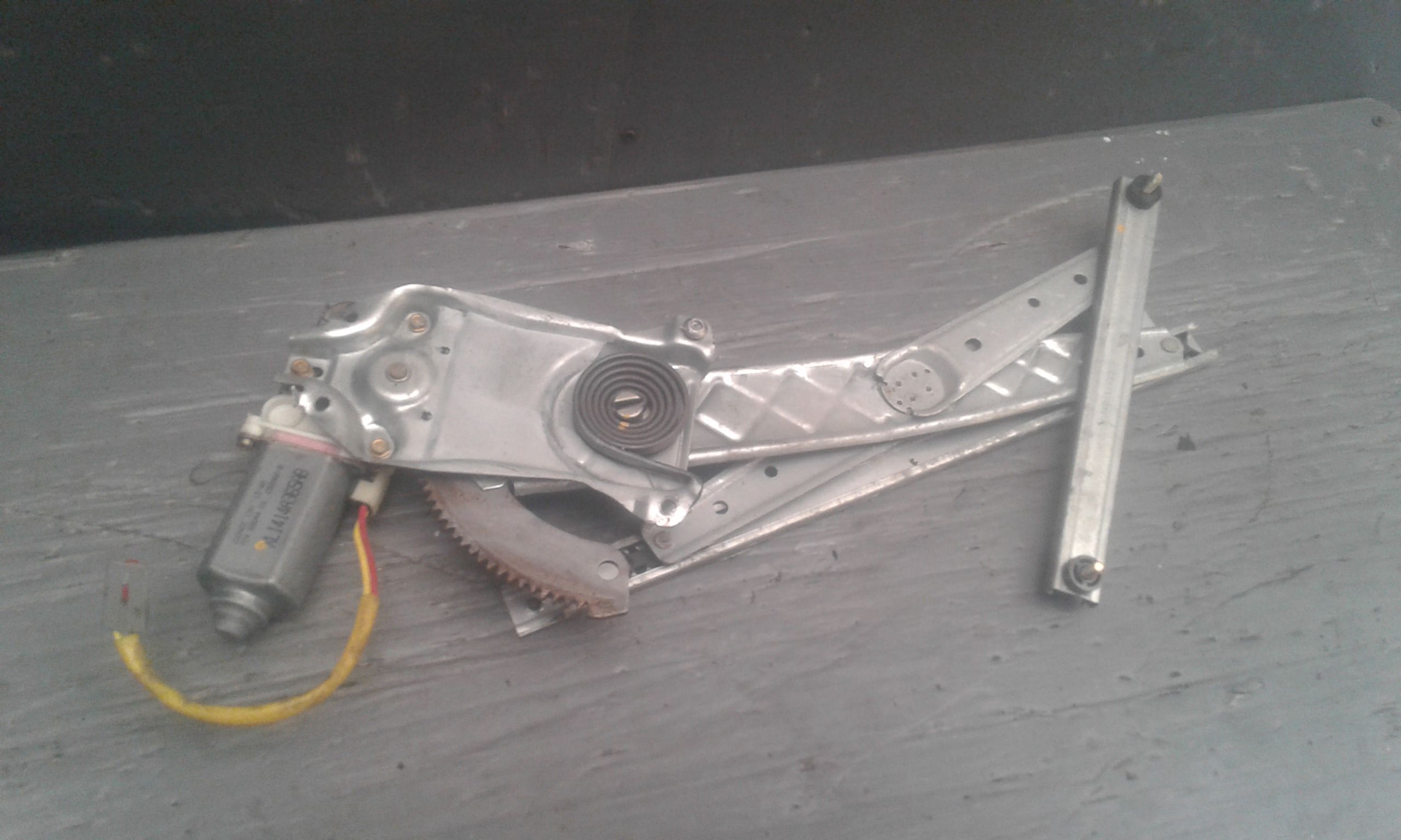 Alzacristallo Porta Post. Destro Usato