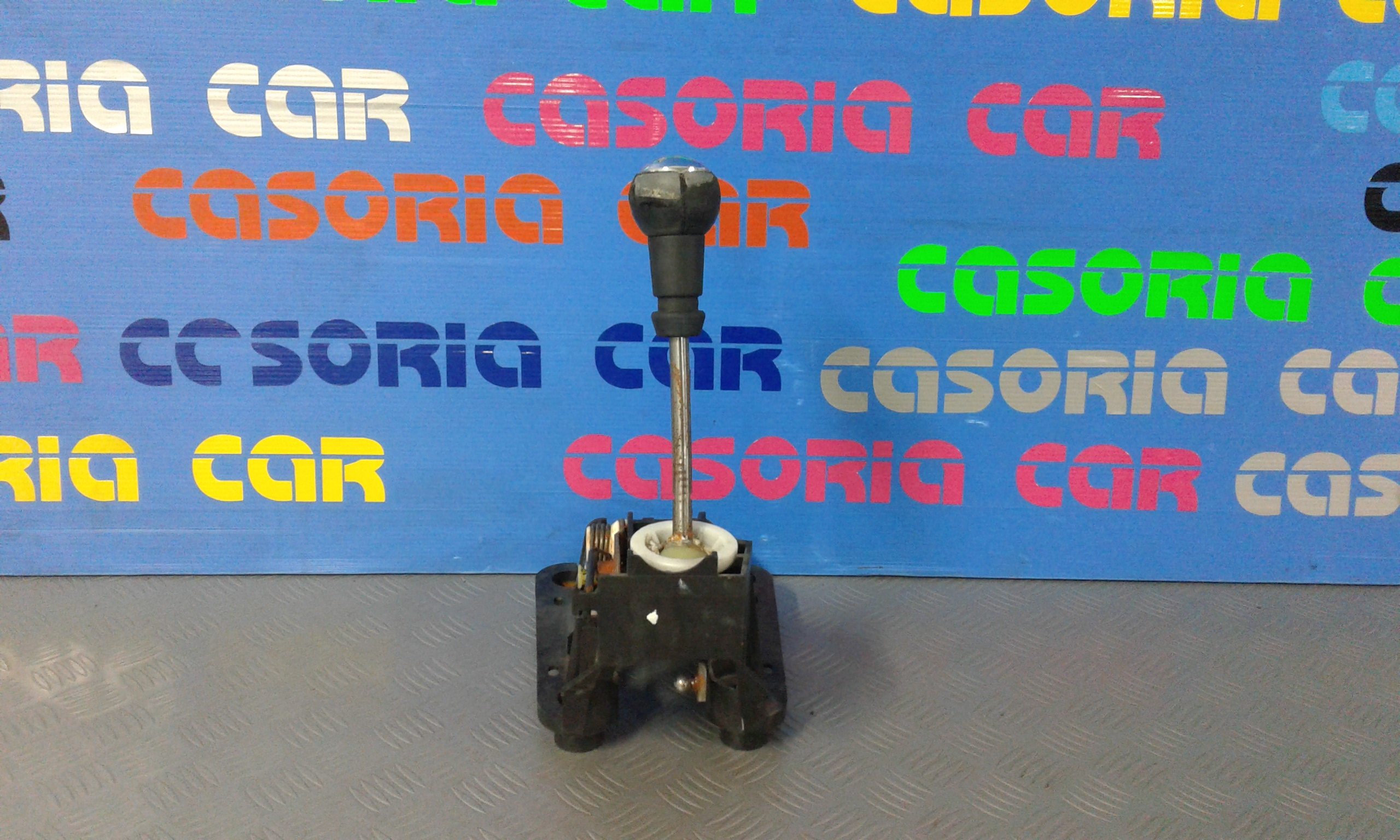 Leva Cambio 2400JZ Usato