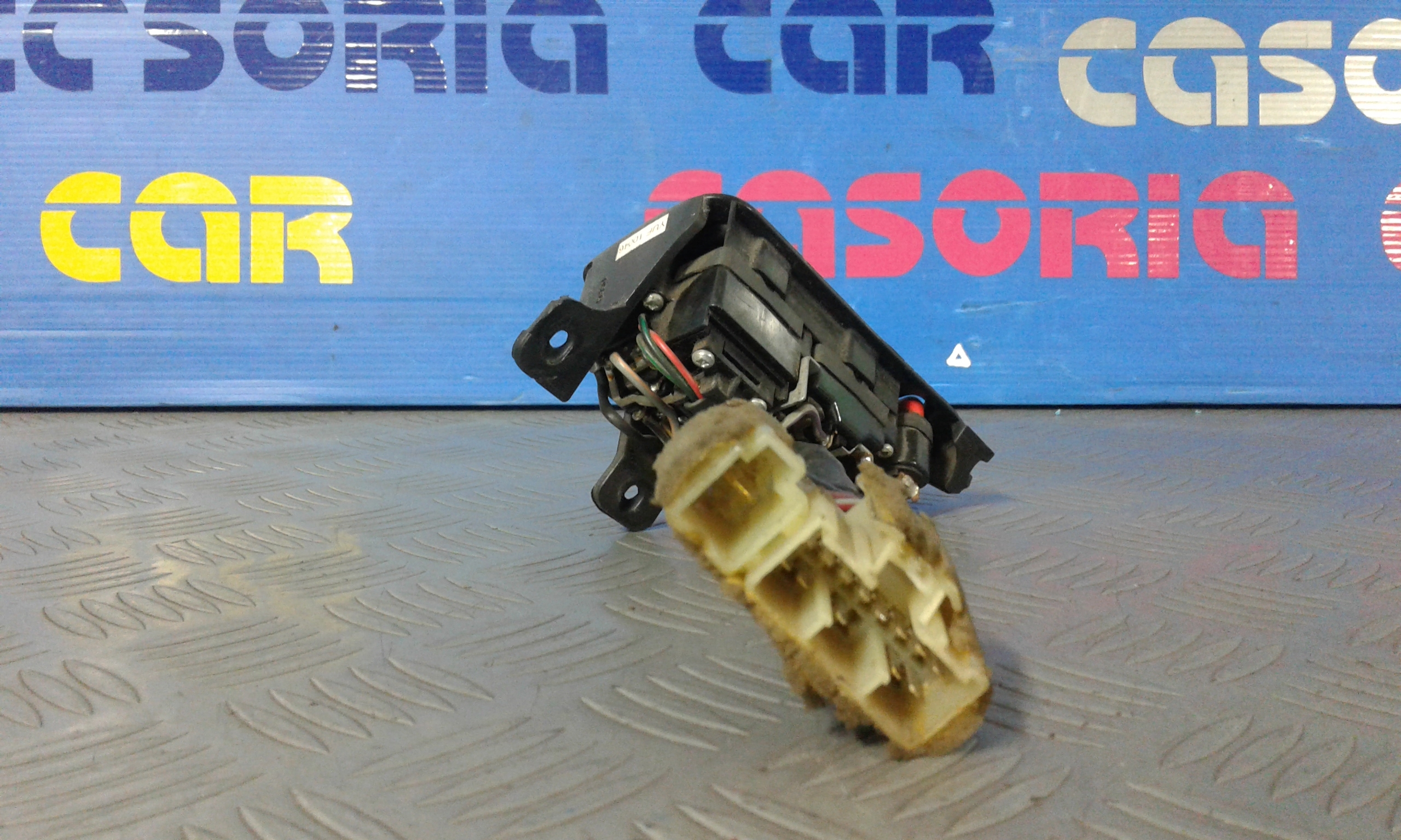 Interruttore Alzacristalli Porta Ant. Sinistro Usato