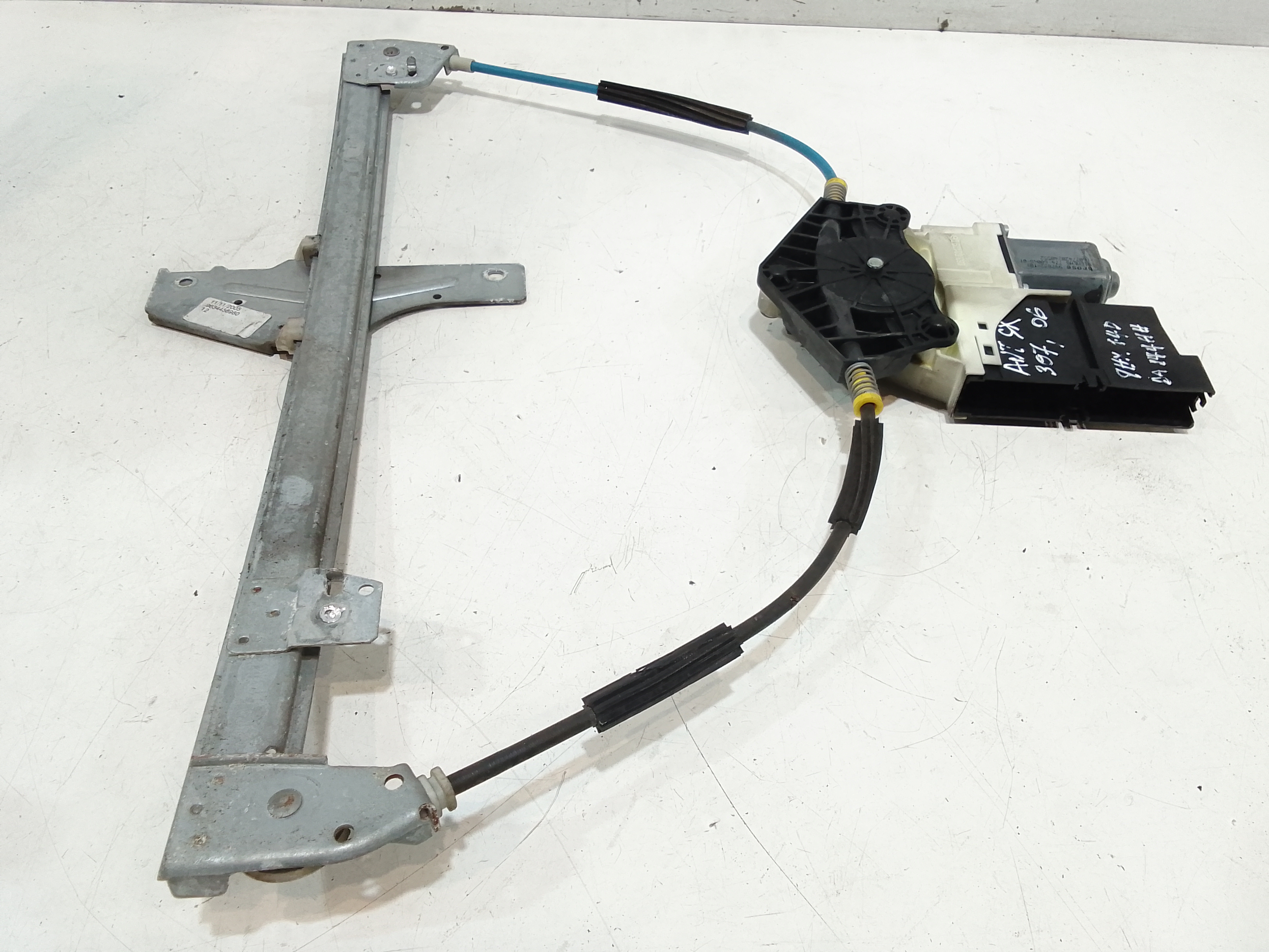 Alzacristallo Porta Ant. Sinistro Usato