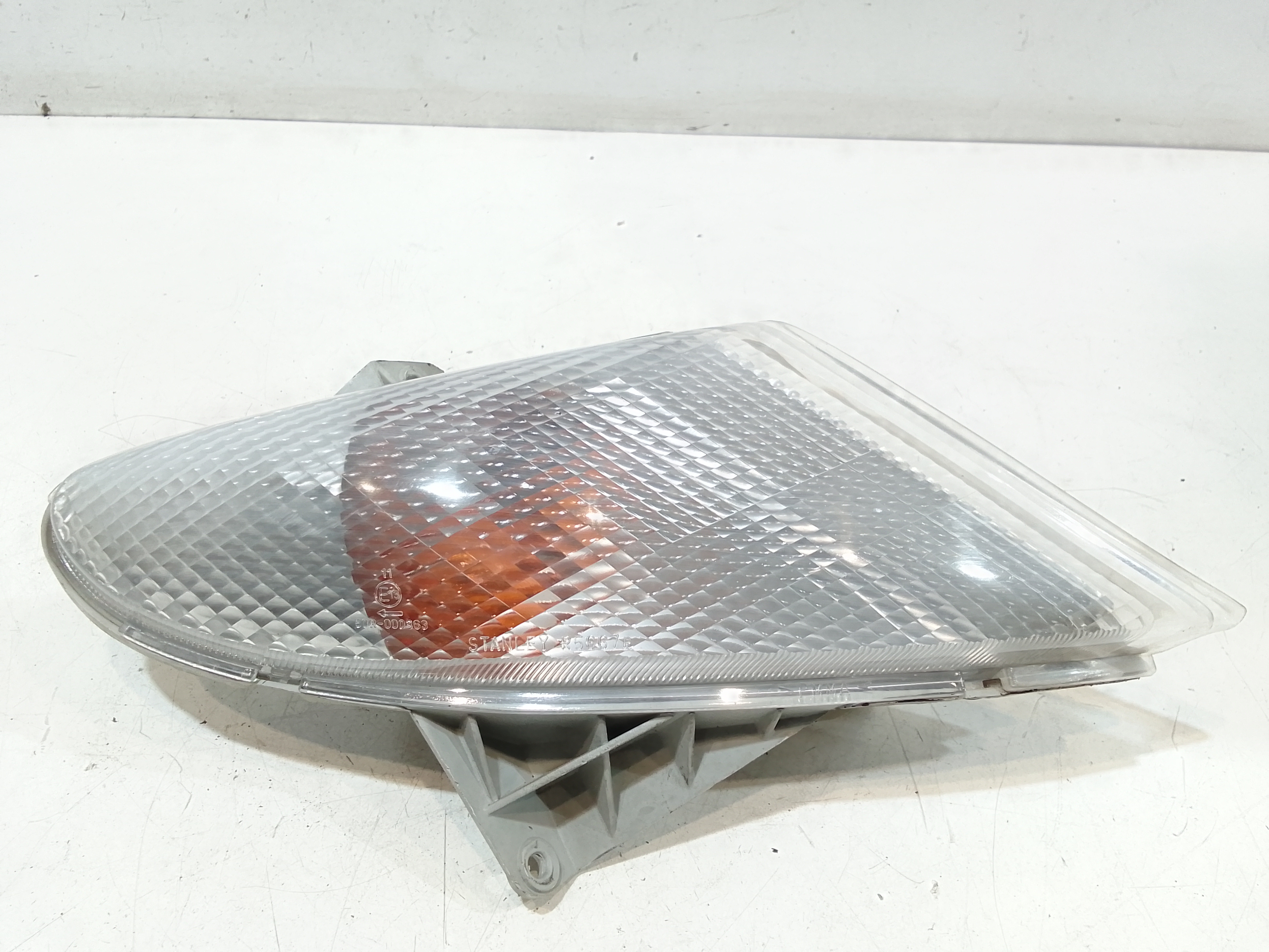 Lampada Direzione Ant. Destro Usato