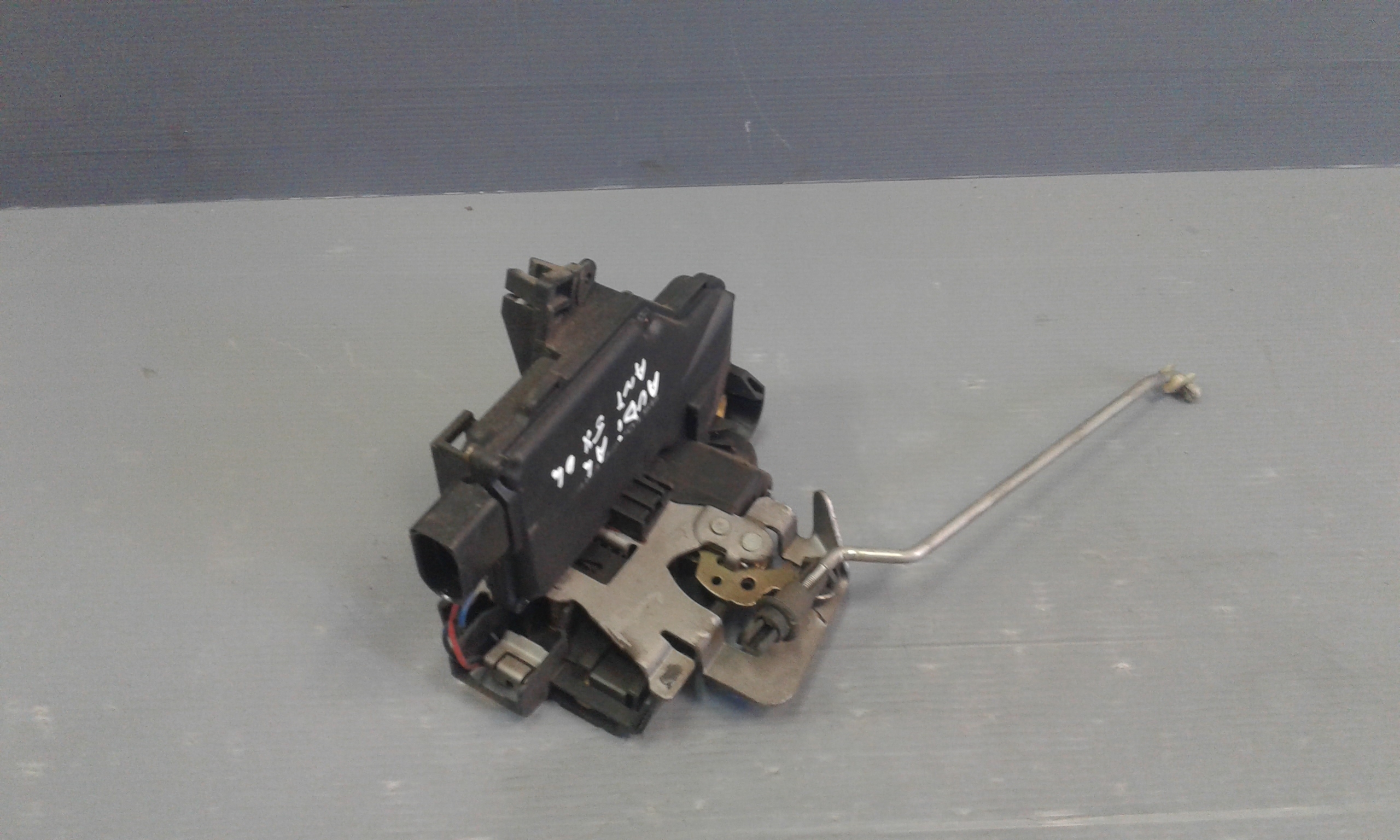 Serratura Porta Ant. Sinistro 401837015 Usato