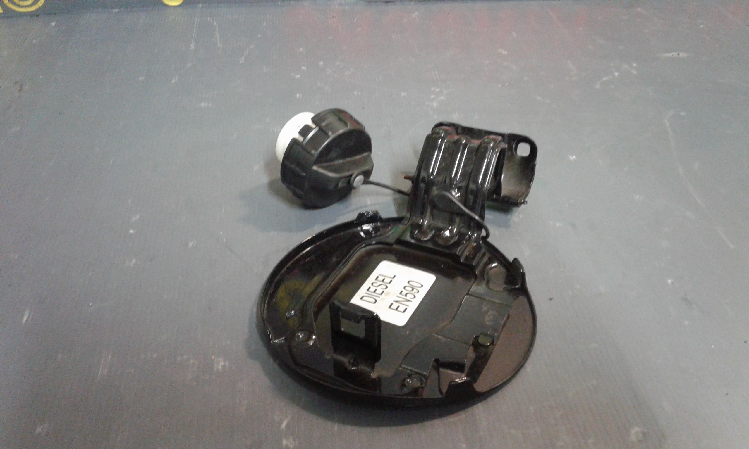 Sportello Carburante 5940A143 Usato