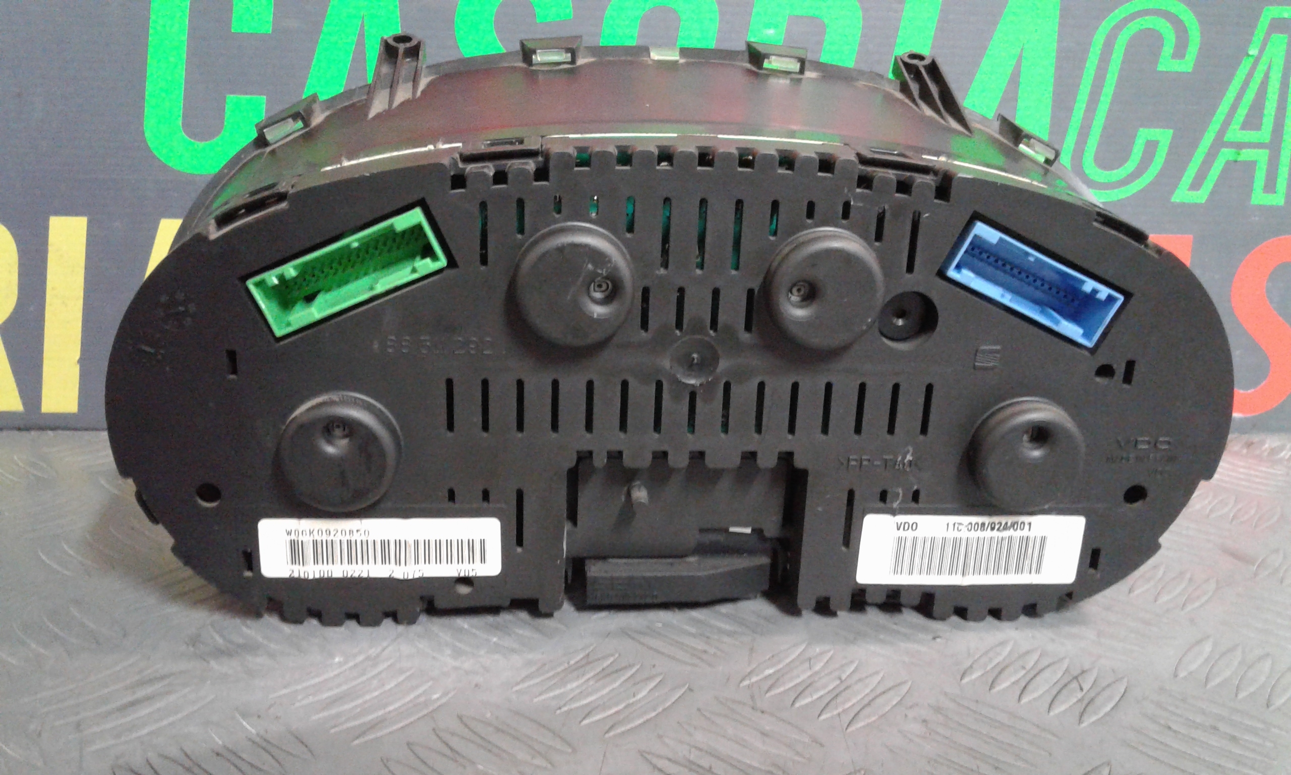 Quadro Portastrumenti Usato