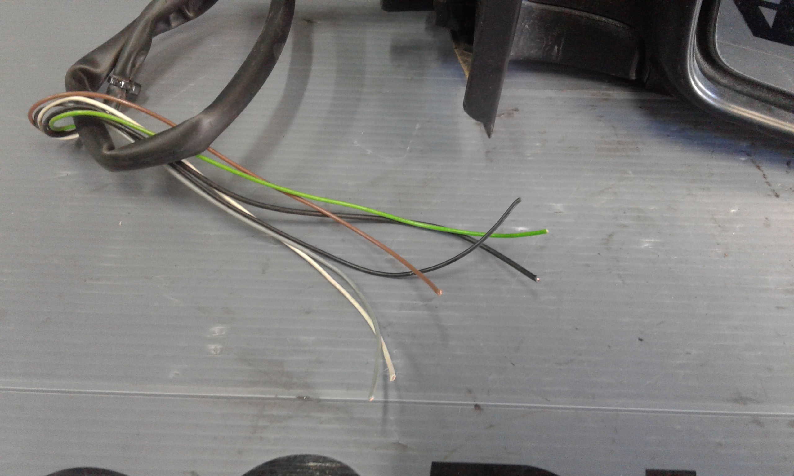 Retrovisore Est. Destro 8149CA Usato