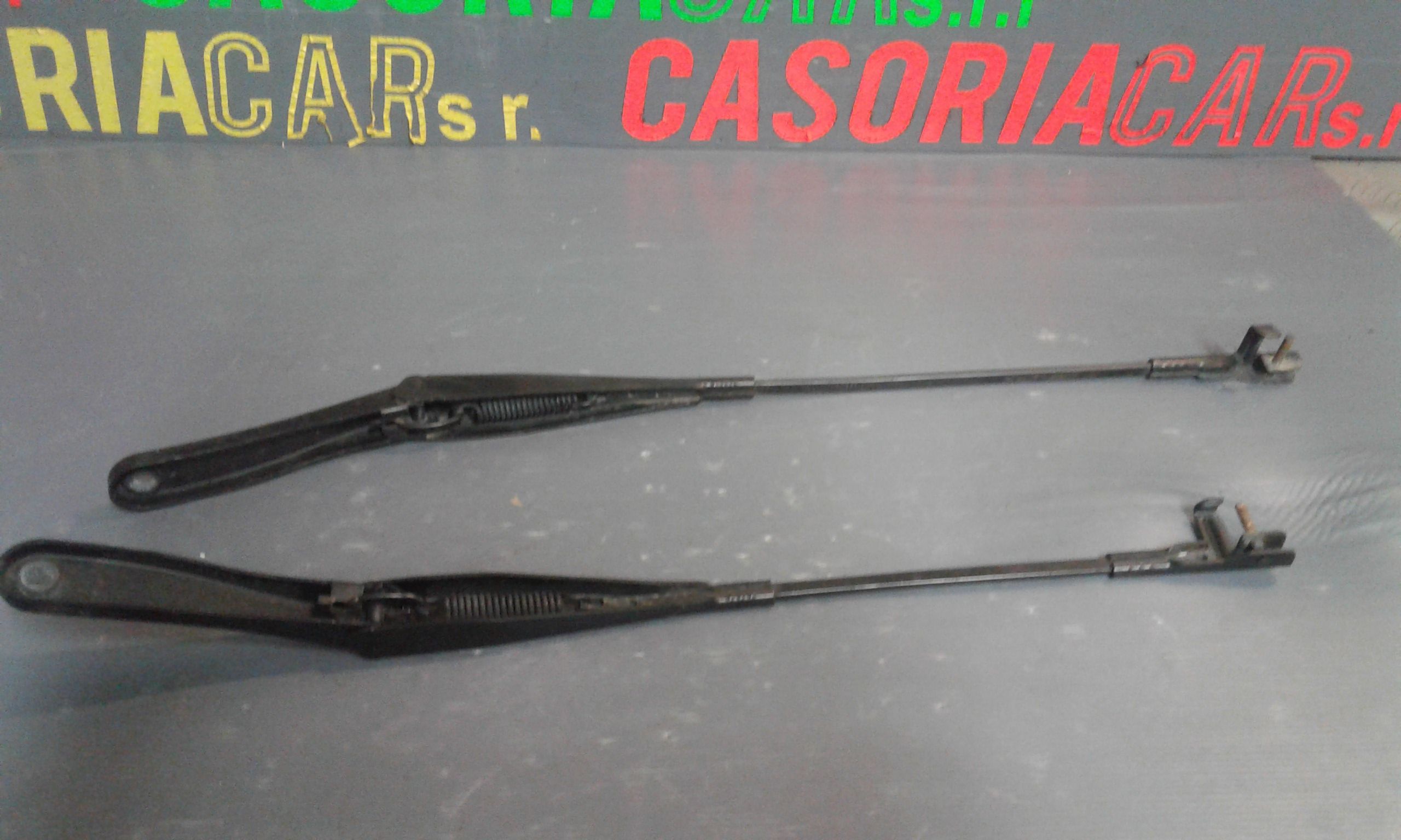 Braccio Tergiparabrezza Usato