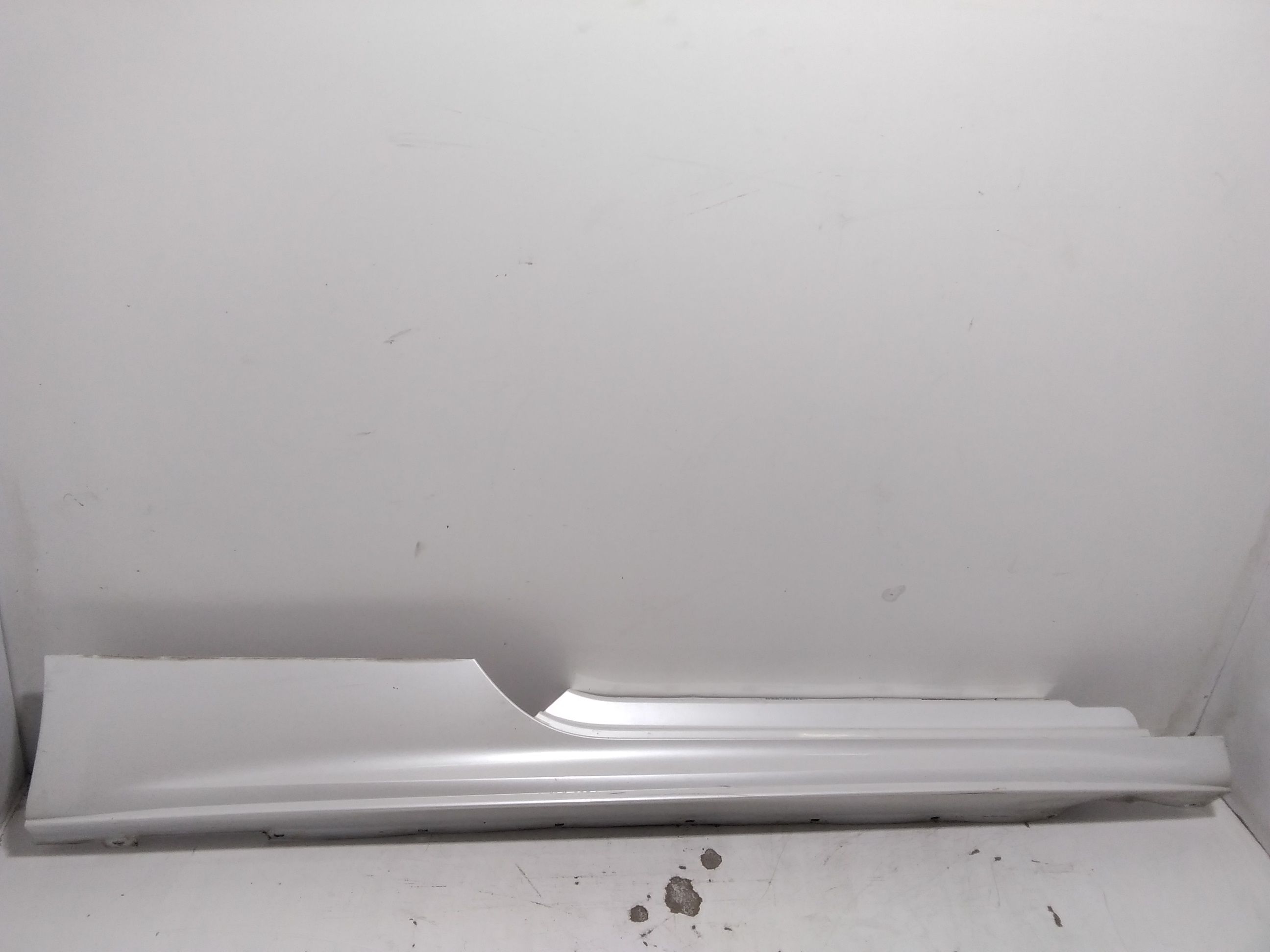 Modanatura Sottoporta Destro 7010AQ Usato