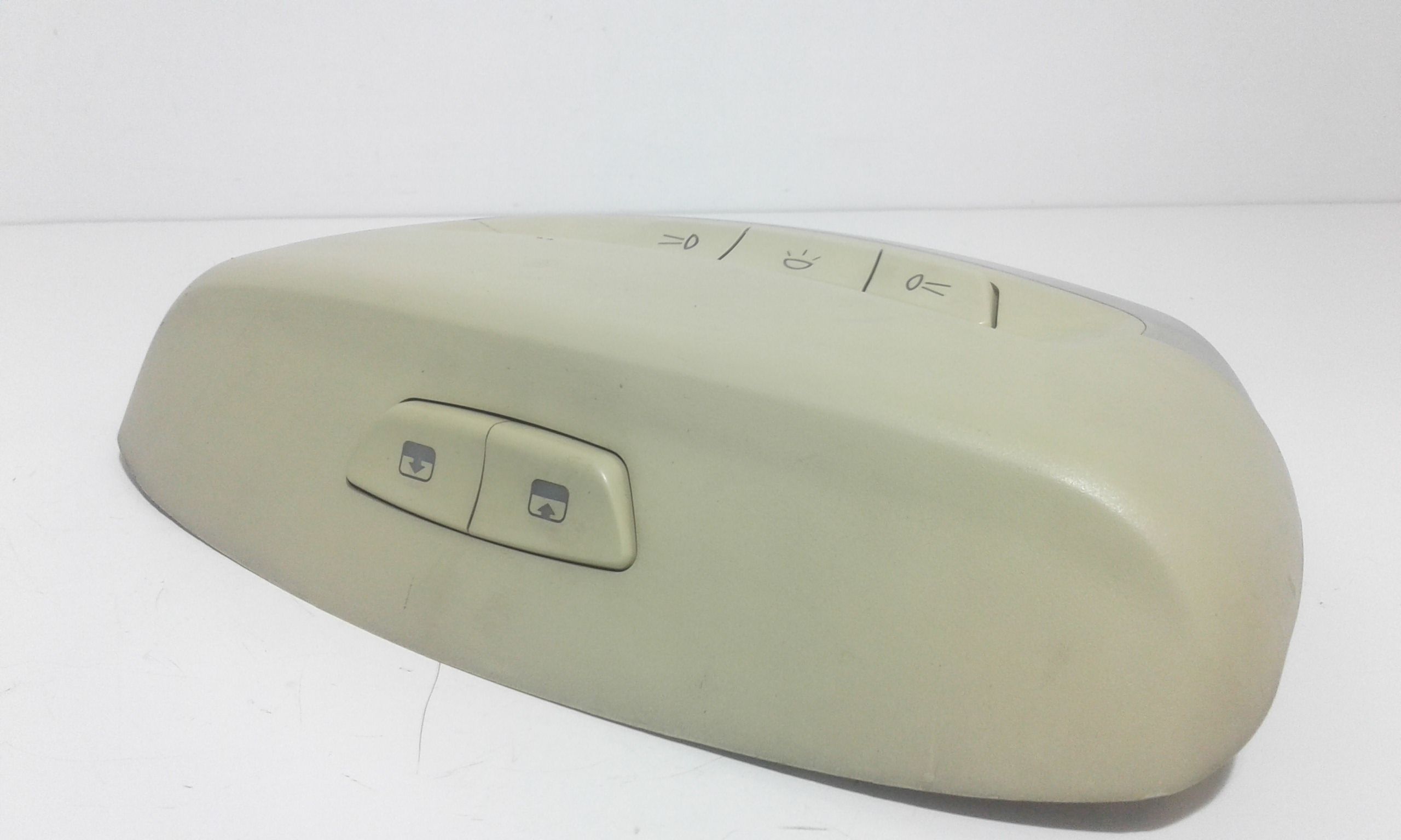 Luce Cortesia Ant. Tetto 46791389 Usato