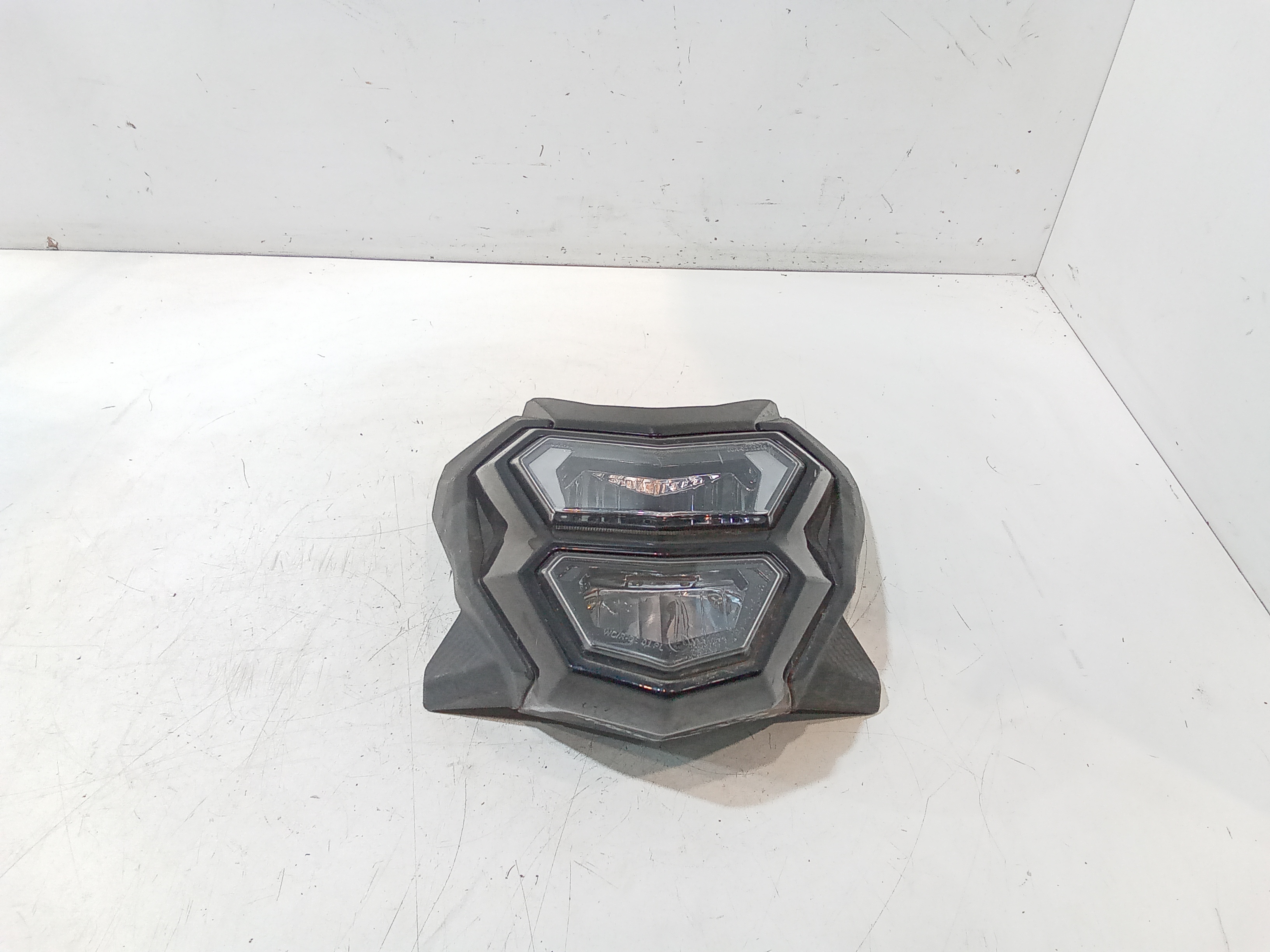 Faro Anteriore Usato