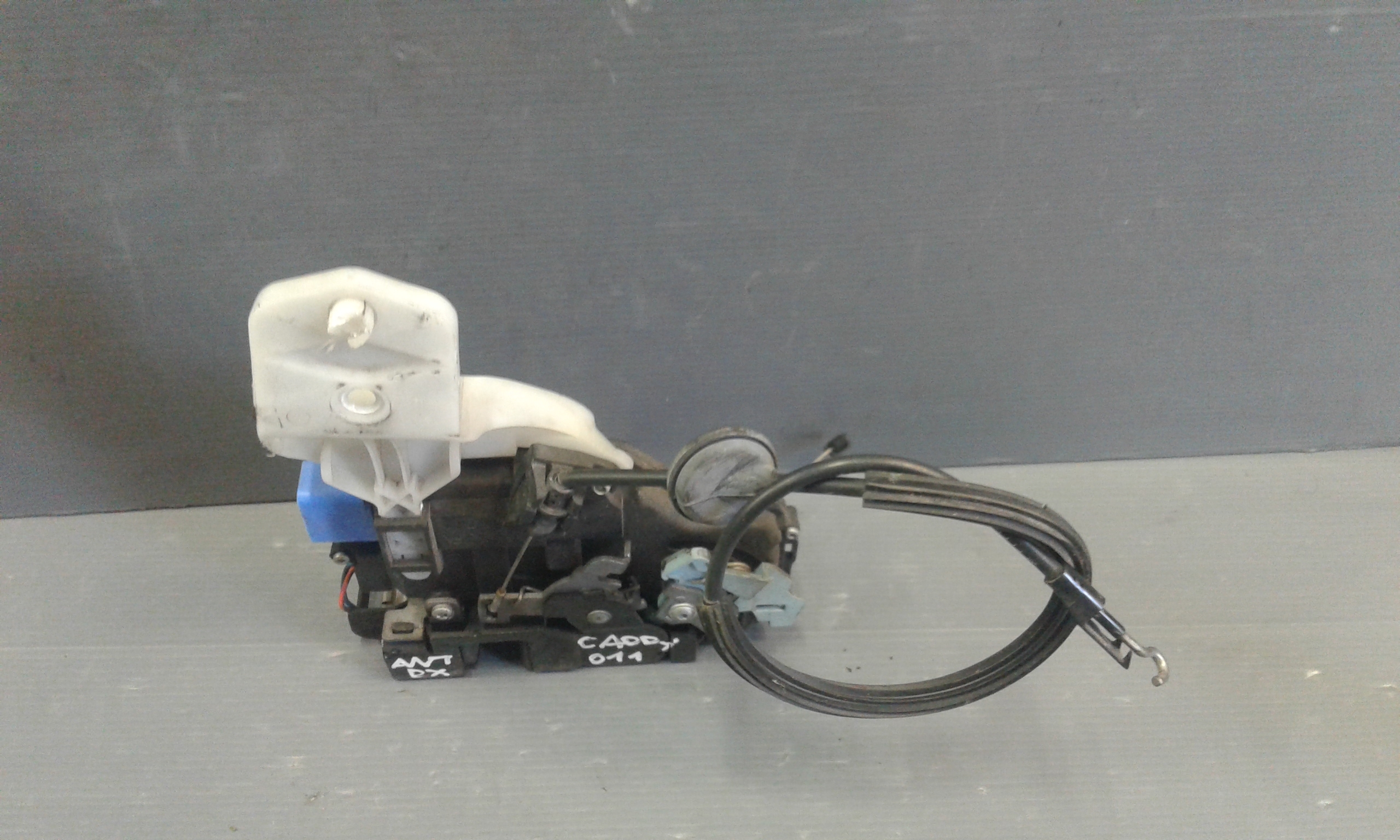 Serratura Porta Ant. Destro 5TB837016B Usato