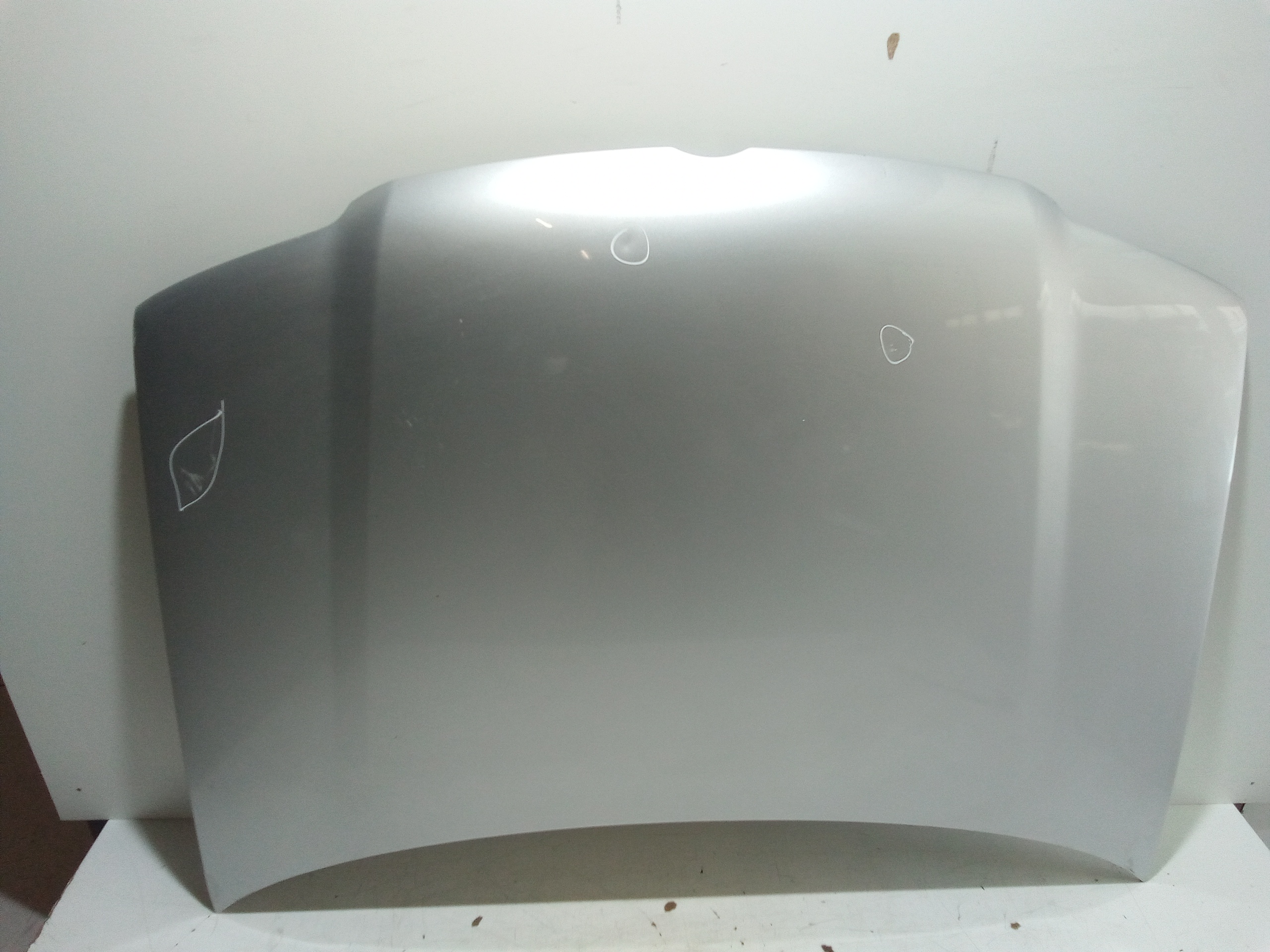 Cofano Ant. 6N0823031D Usato