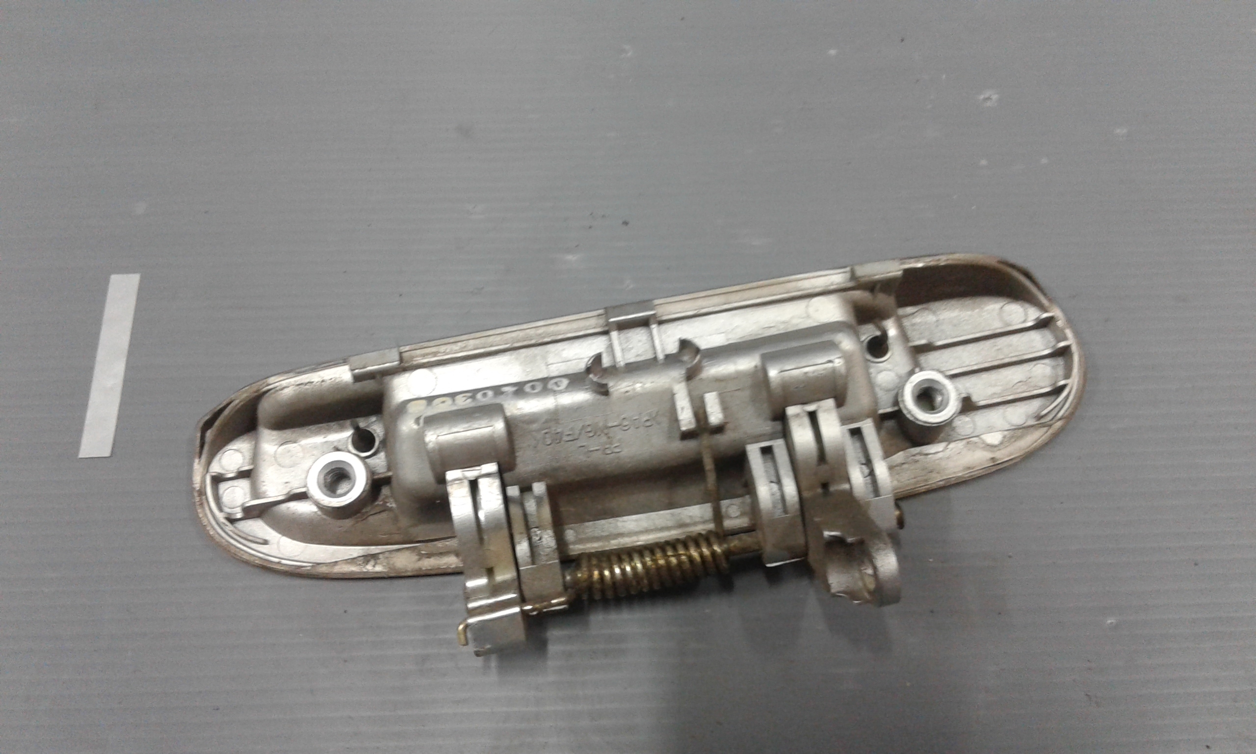 Maniglia Porta Post. Sinistro 8365007000 Usato