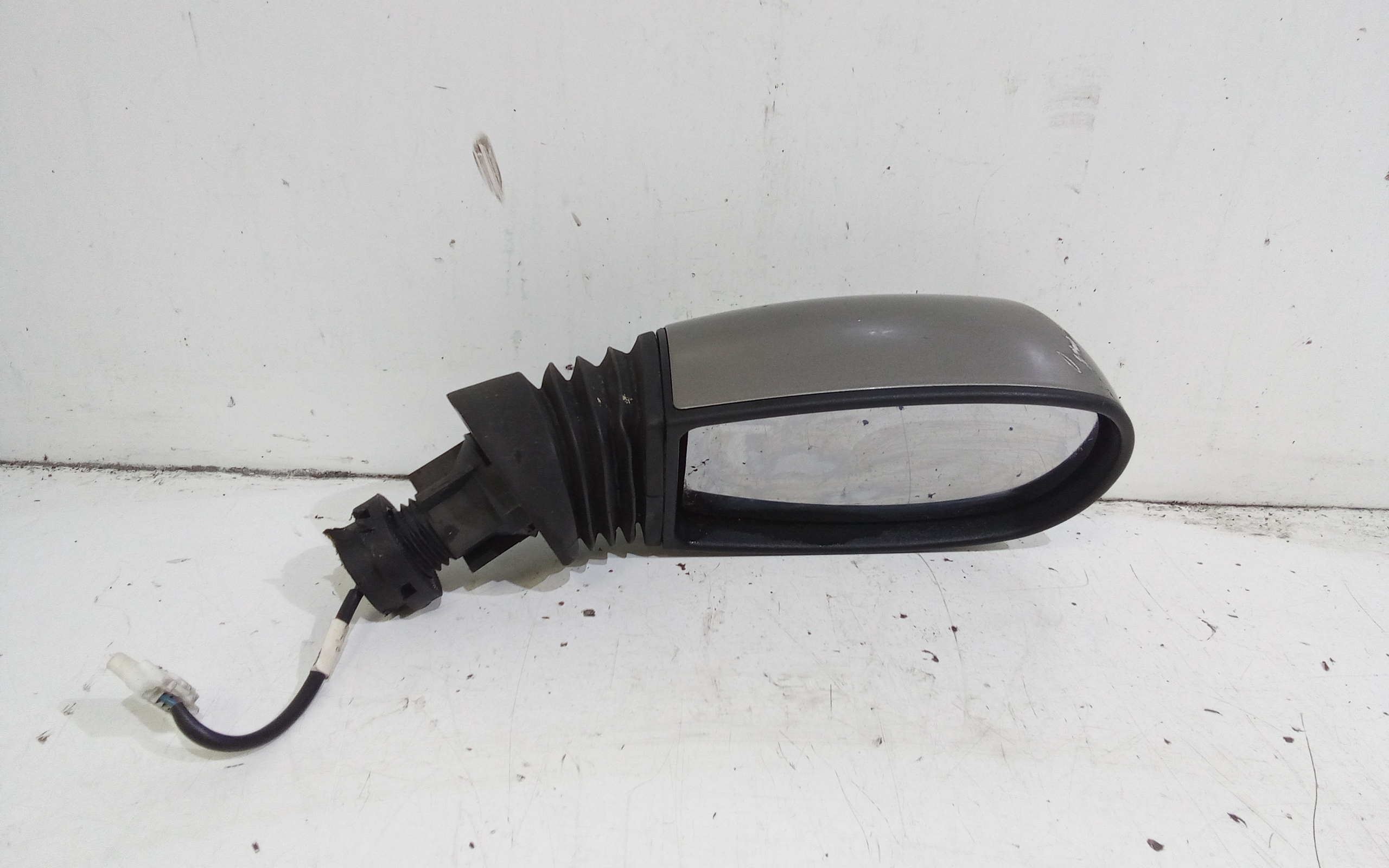 Retrovisore Est. Destro 735310073 Usato