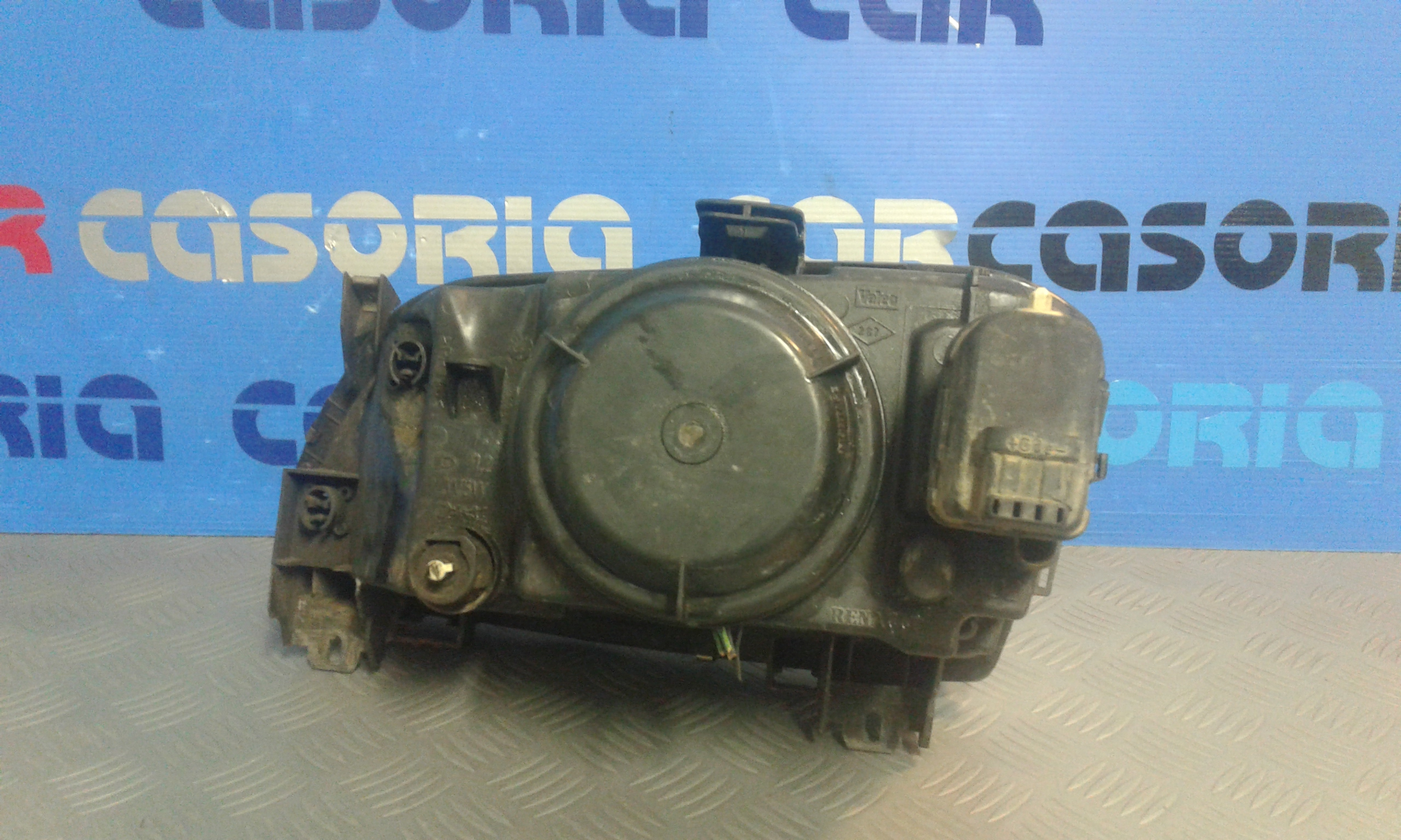 Proiettore Destro Usato