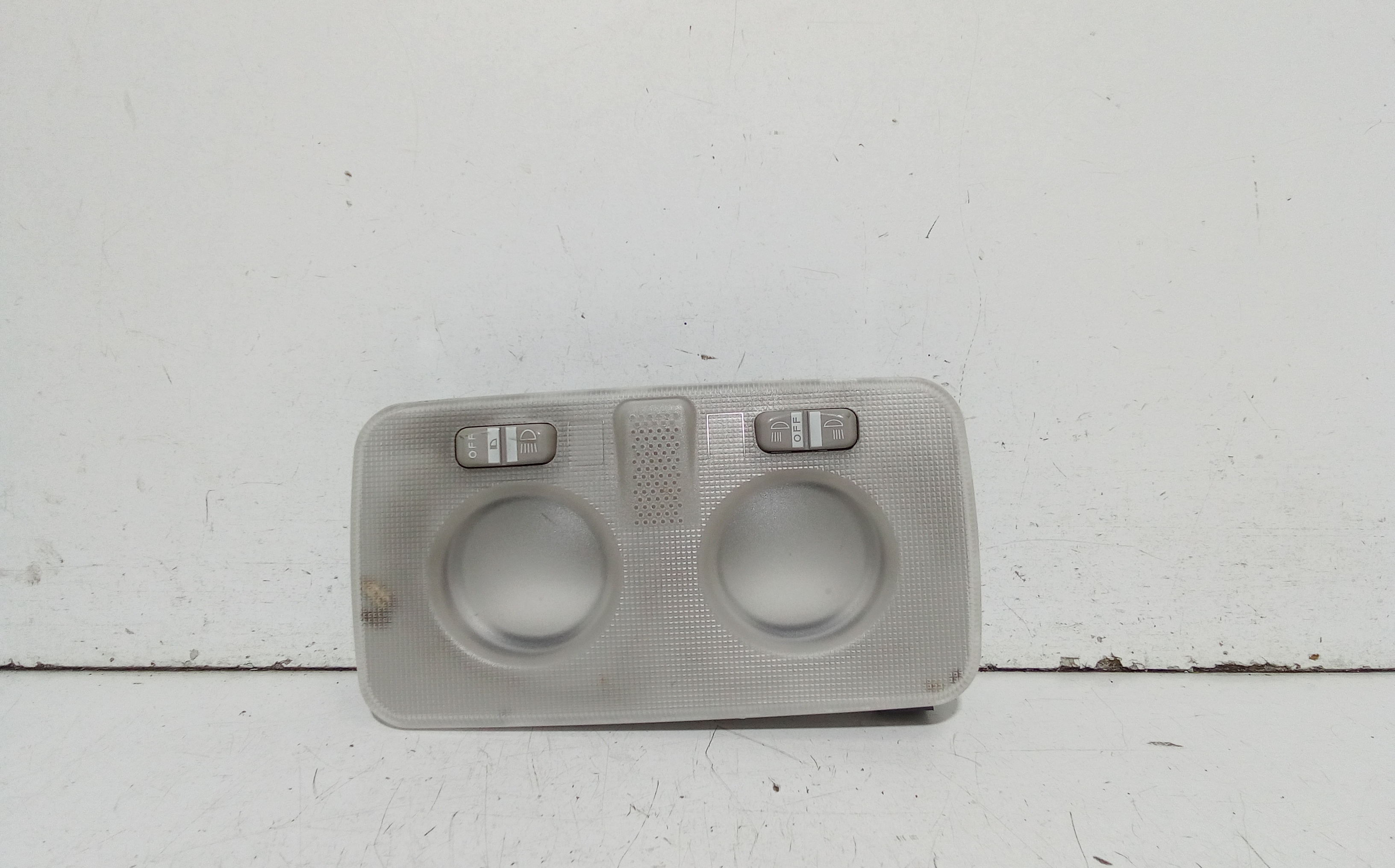 Luce Cortesia Ant. Tetto 735507762 Usato