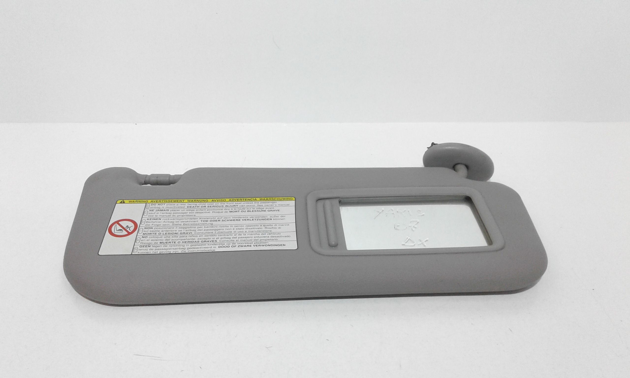 Aletta Parasole Parabrezza Destro 7431052531B0 Usato