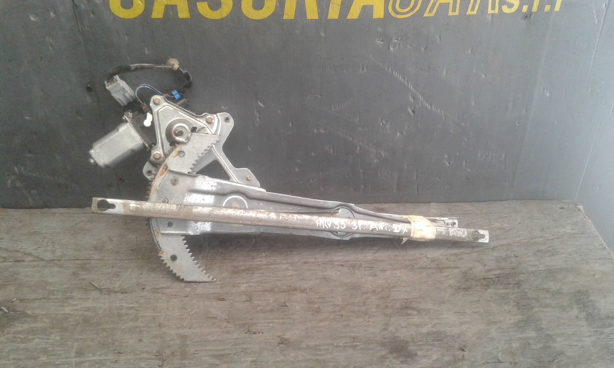 Alzacristallo Porta Ant. Destro Usato