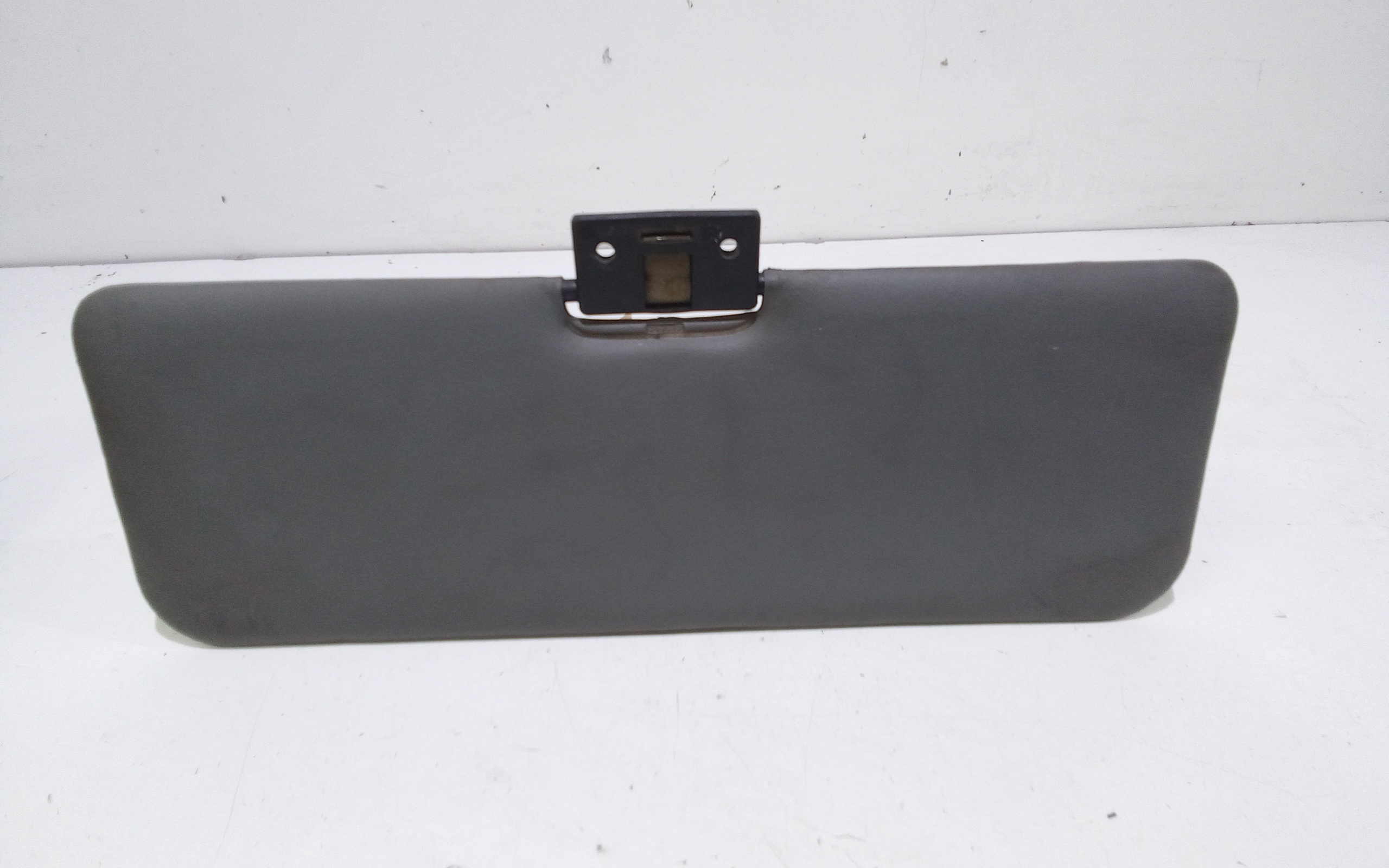 Aletta Parasole Parabrezza Destro 182427480 Usato