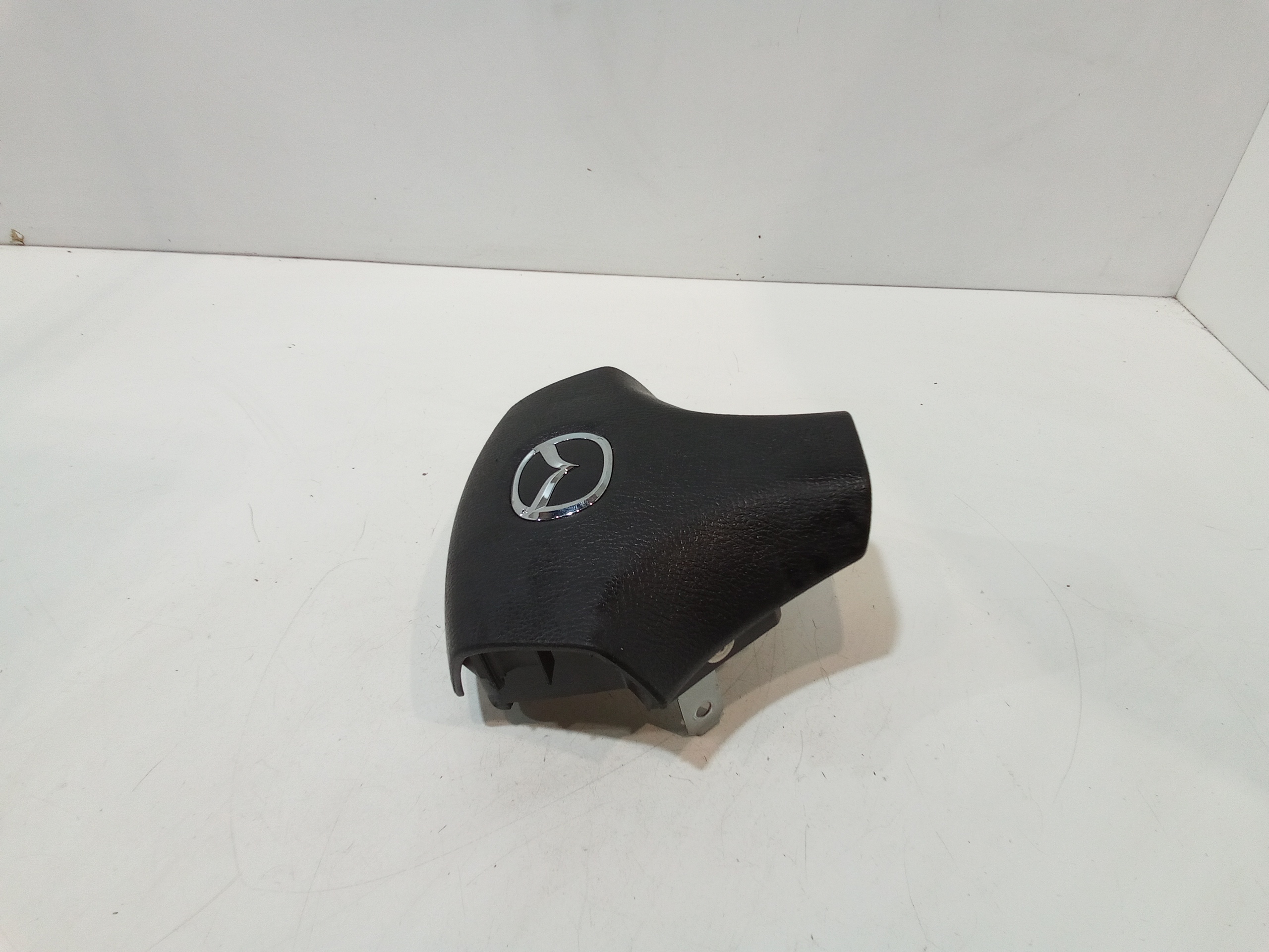 Dispositivo Airbag Lato Guida GJ6A57K00C02 Usato