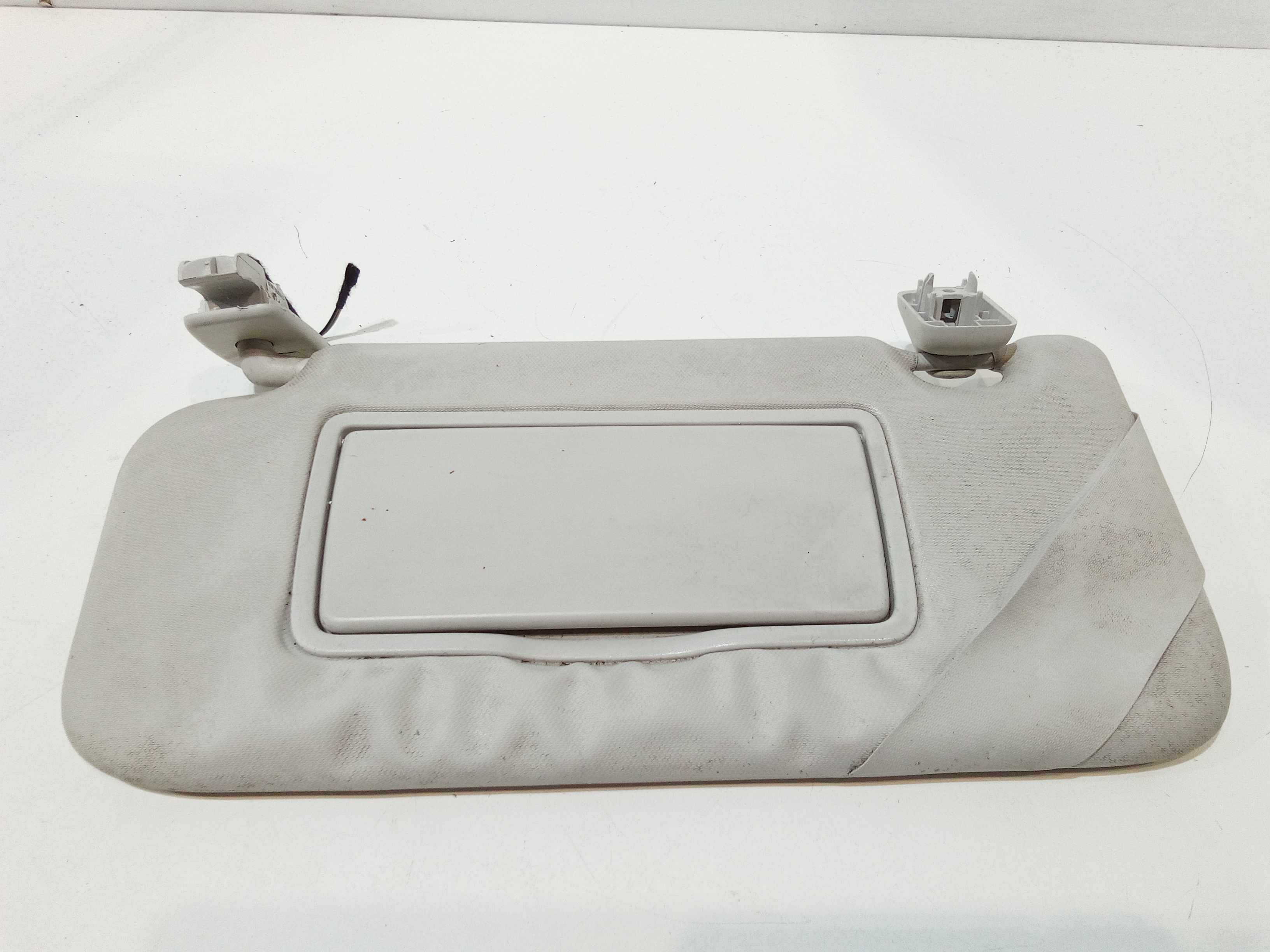 Aletta Parasole Parabrezza Sinistro 2434916 Usato