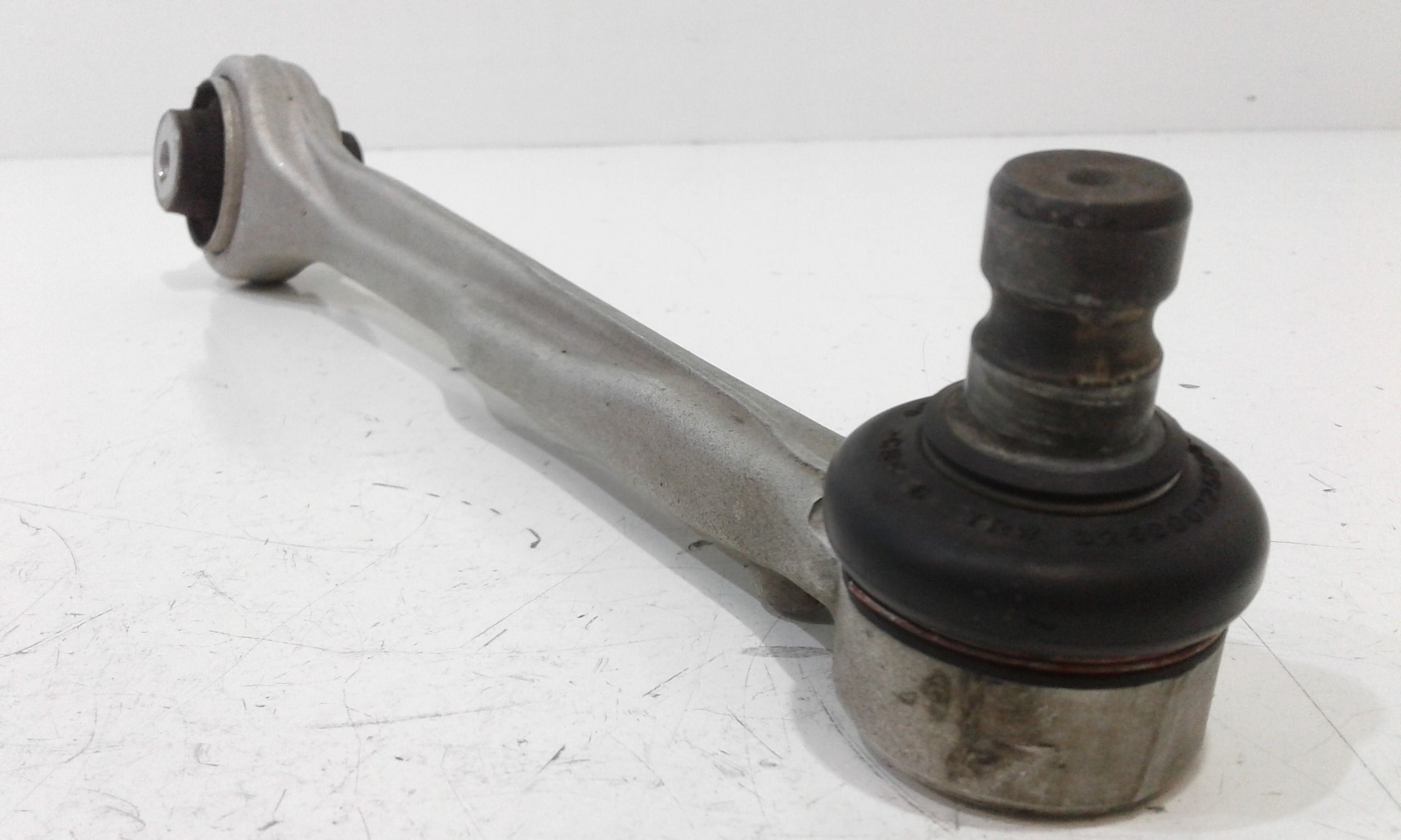 Braccio Oscillante Sosp. Ant. Destro Usato